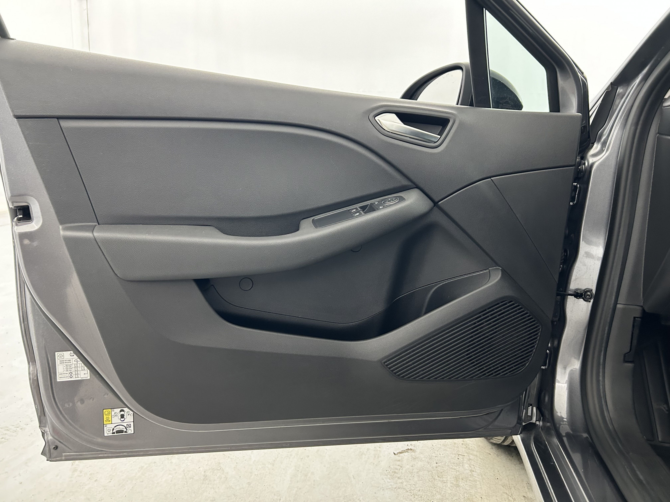 Vente en ligne Renault Clio 5 Clio TCe 90 au prix de 13 990 €