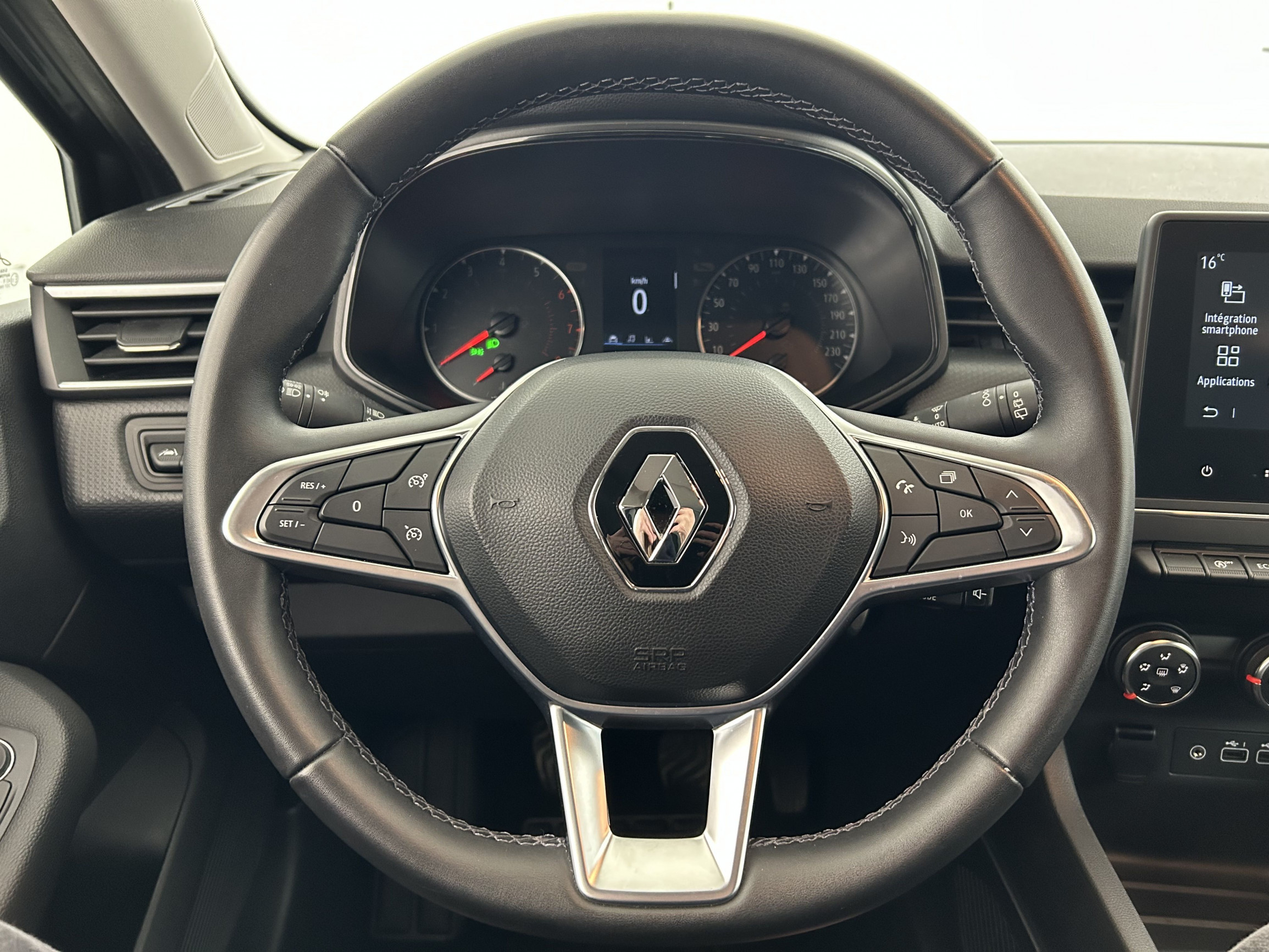 Vente en ligne Renault Clio 5 Clio TCe 90 au prix de 13 990 €