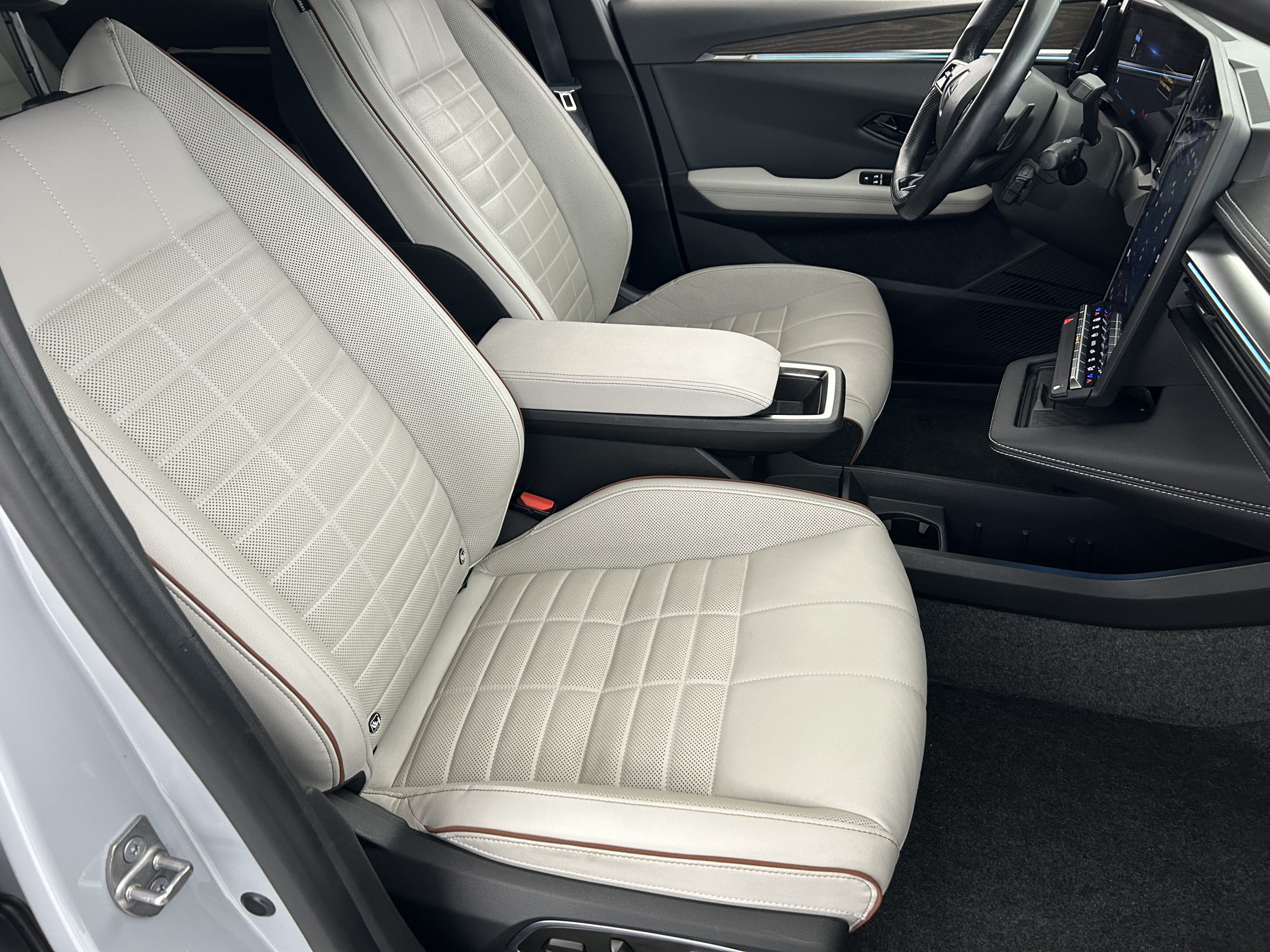 Vente en ligne Renault Megane E-Tech  EV60 220 ch optimum charge au prix de 23 970 €