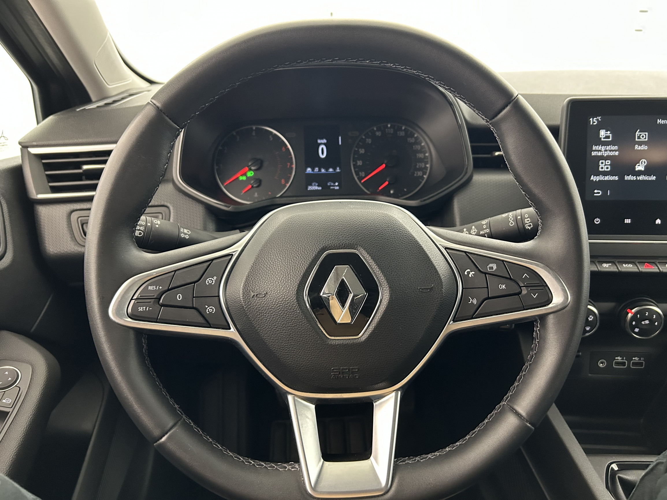 Vente en ligne Renault Clio 5 Clio TCe 90 au prix de 13 890 €