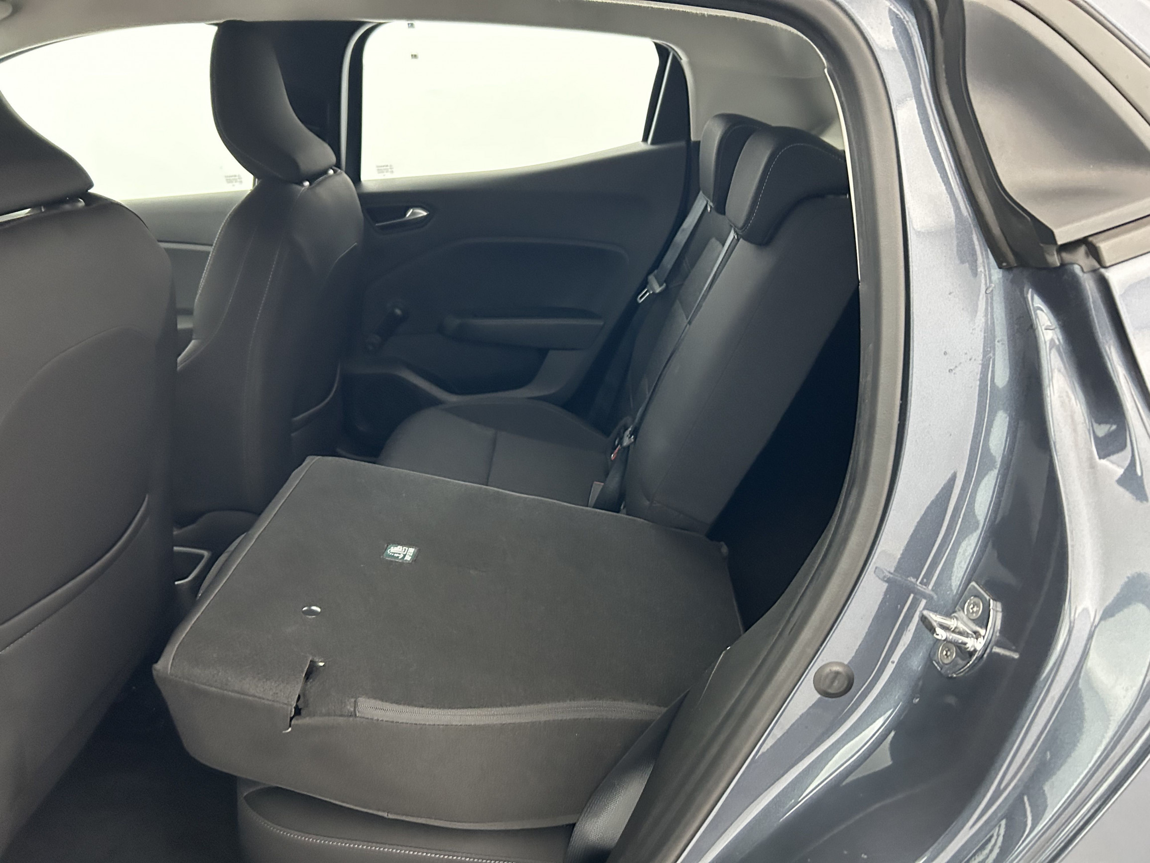 Vente en ligne Renault Clio 5 Clio TCe 90 X-Tronic - 21N au prix de 10 590 €