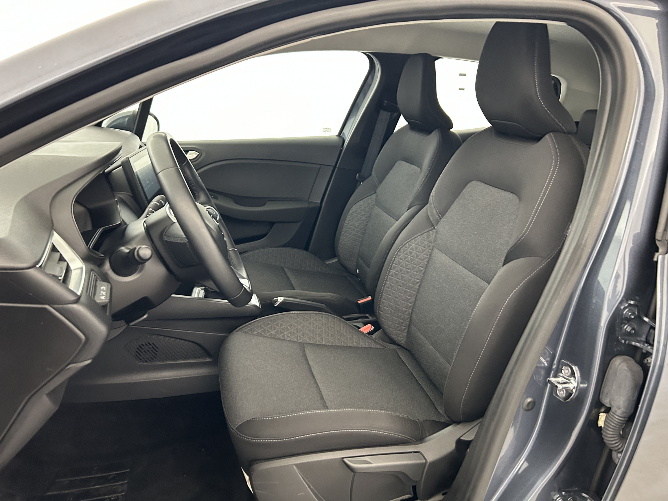 Vente en ligne Renault Clio 5 Clio TCe 90 X-Tronic - 21N au prix de 10 590 €