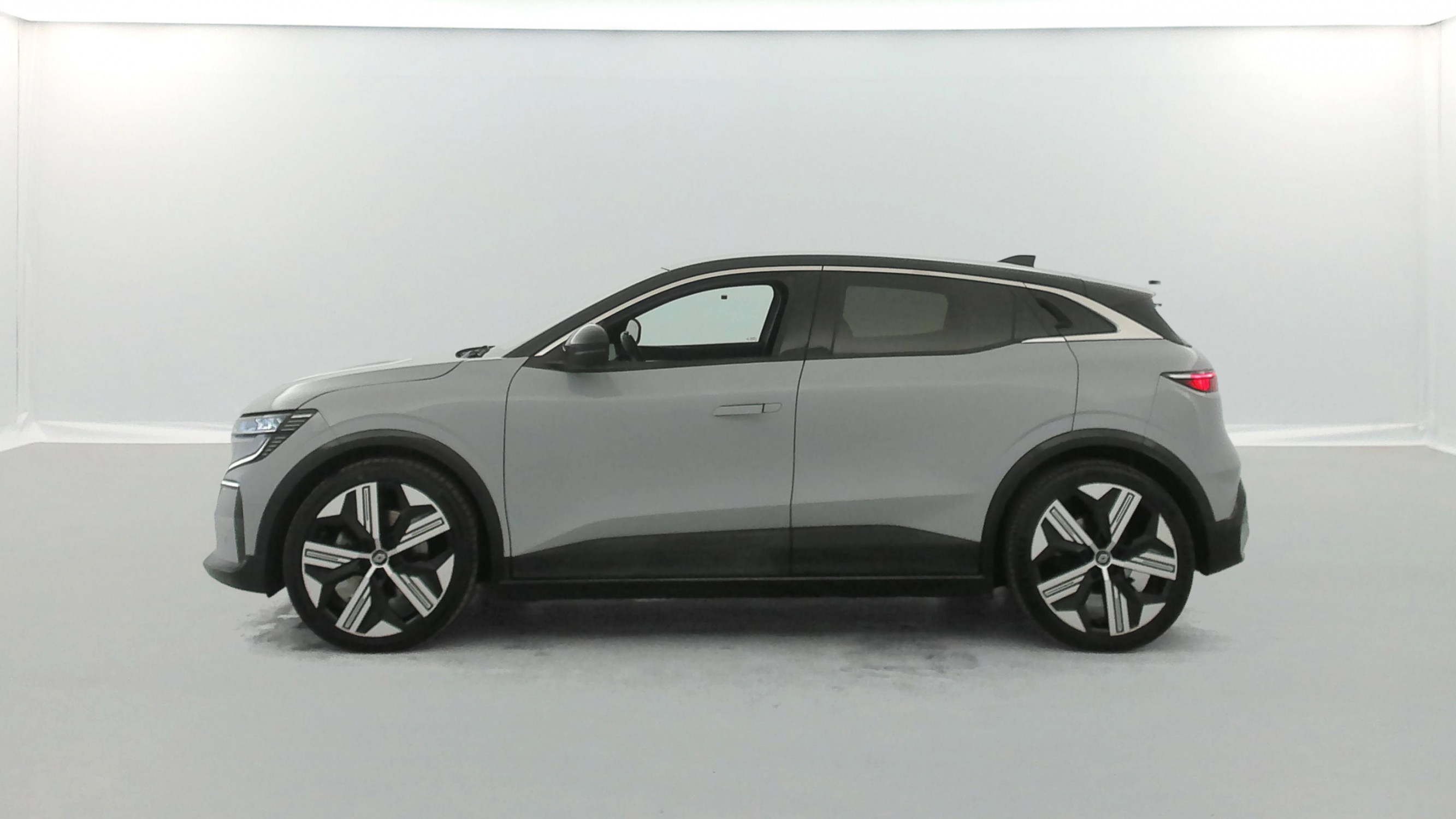 Vente en ligne Renault Megane E-Tech  EV60 220 ch optimum charge au prix de 23 970 €