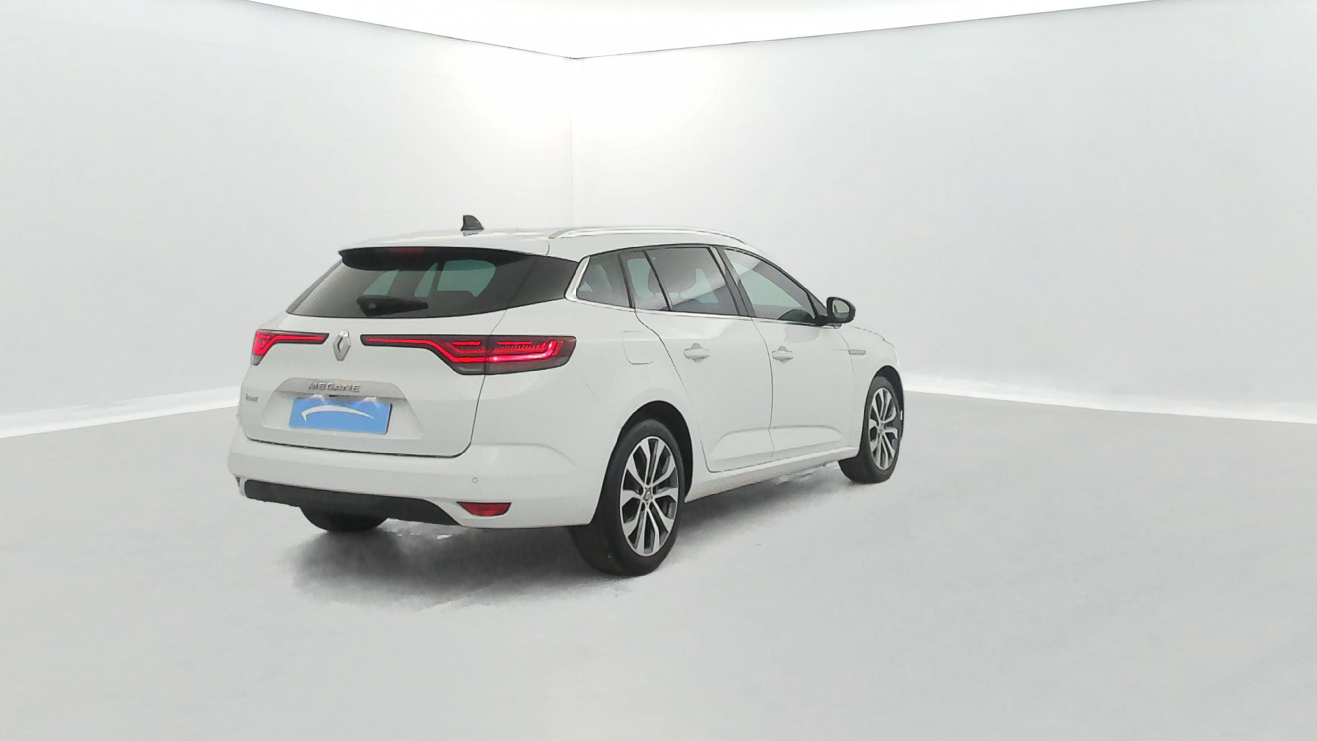 Vente en ligne Renault Megane 4 Estate  Blue dCi 115 EDC au prix de 22 690 €