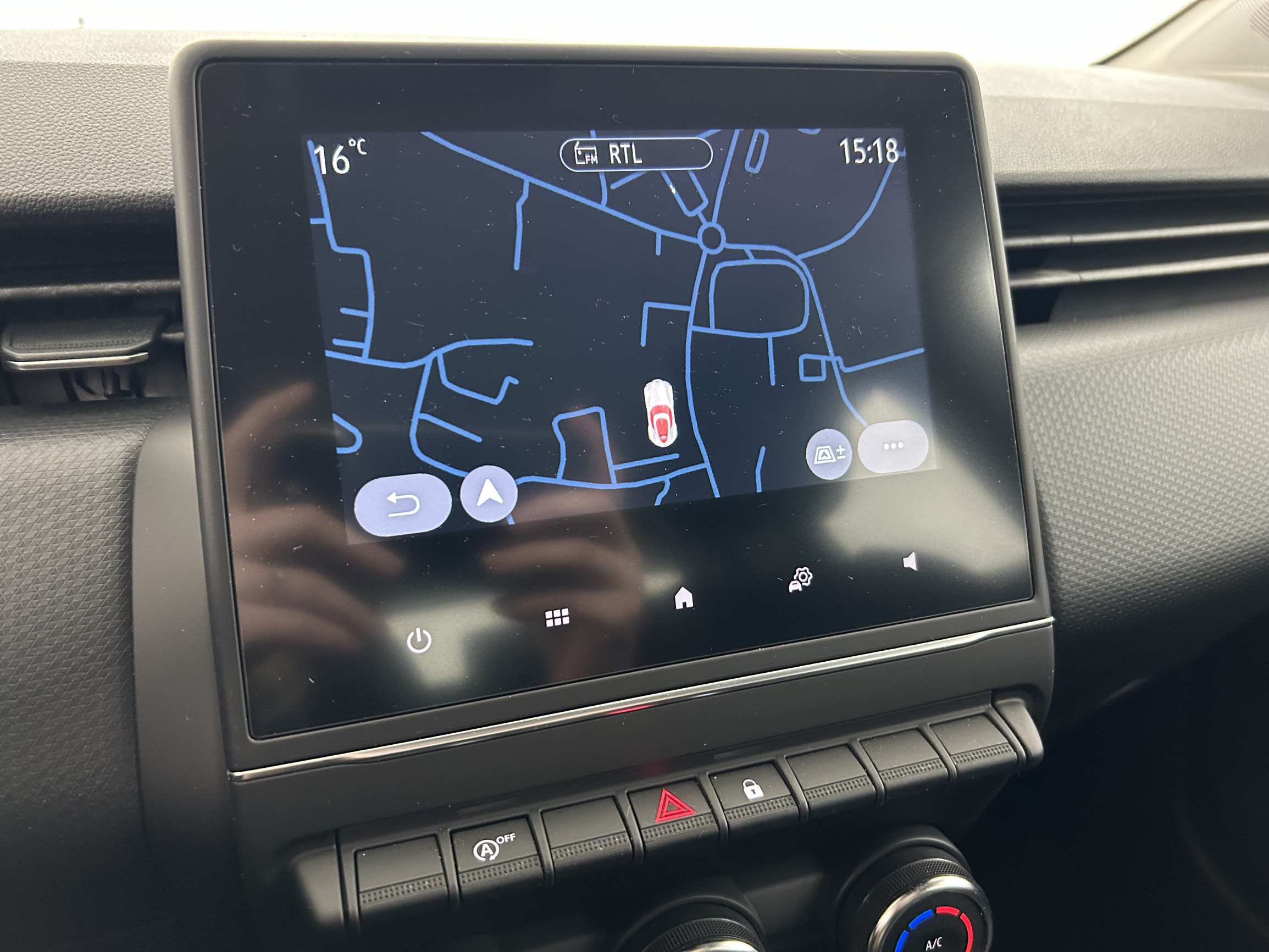 Vente en ligne Renault Clio 5 Clio SCe 65 - 21 au prix de 12 350 €