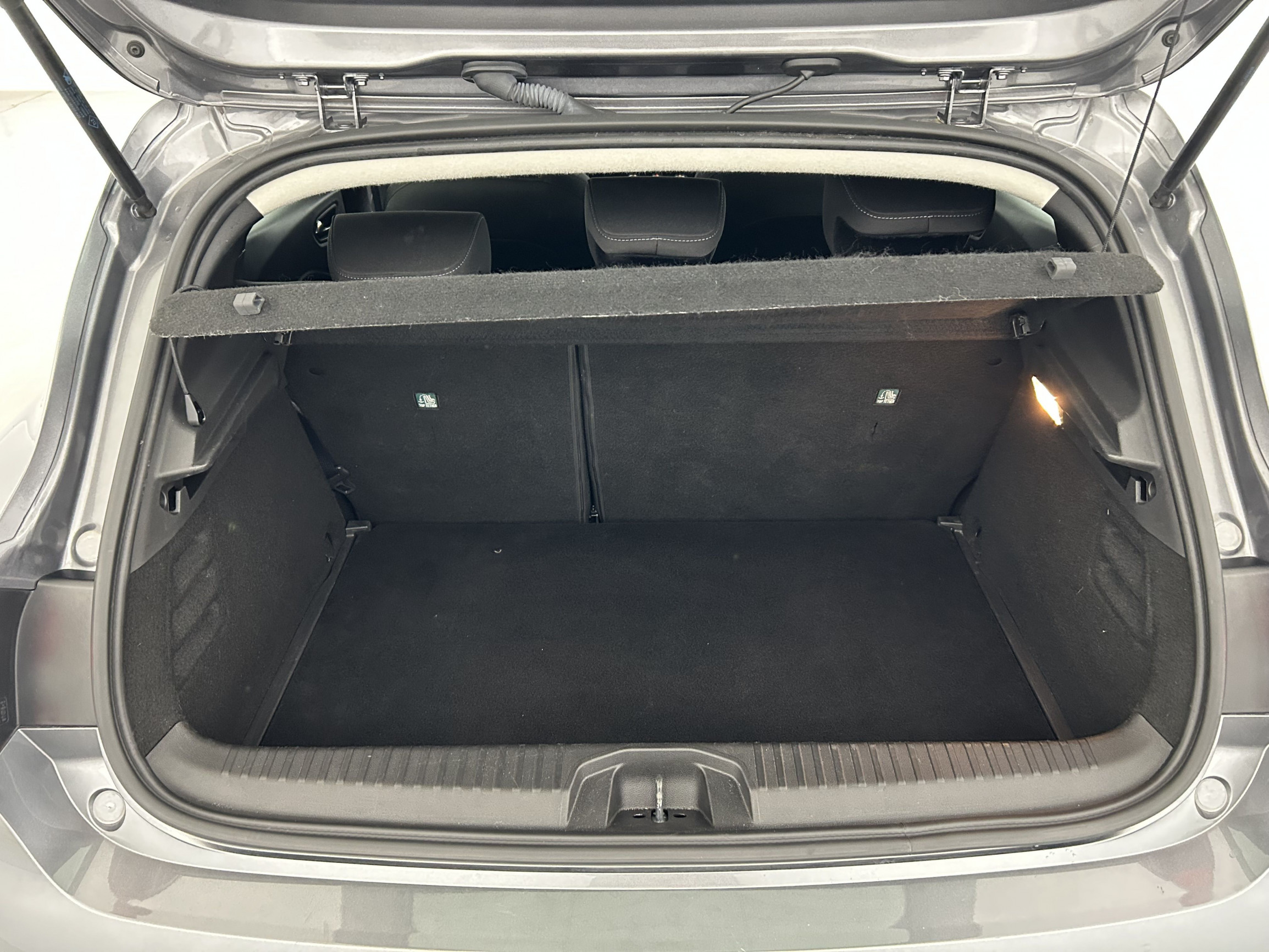 Vente en ligne Renault Clio 5 Clio TCe 90 au prix de 14 270 €