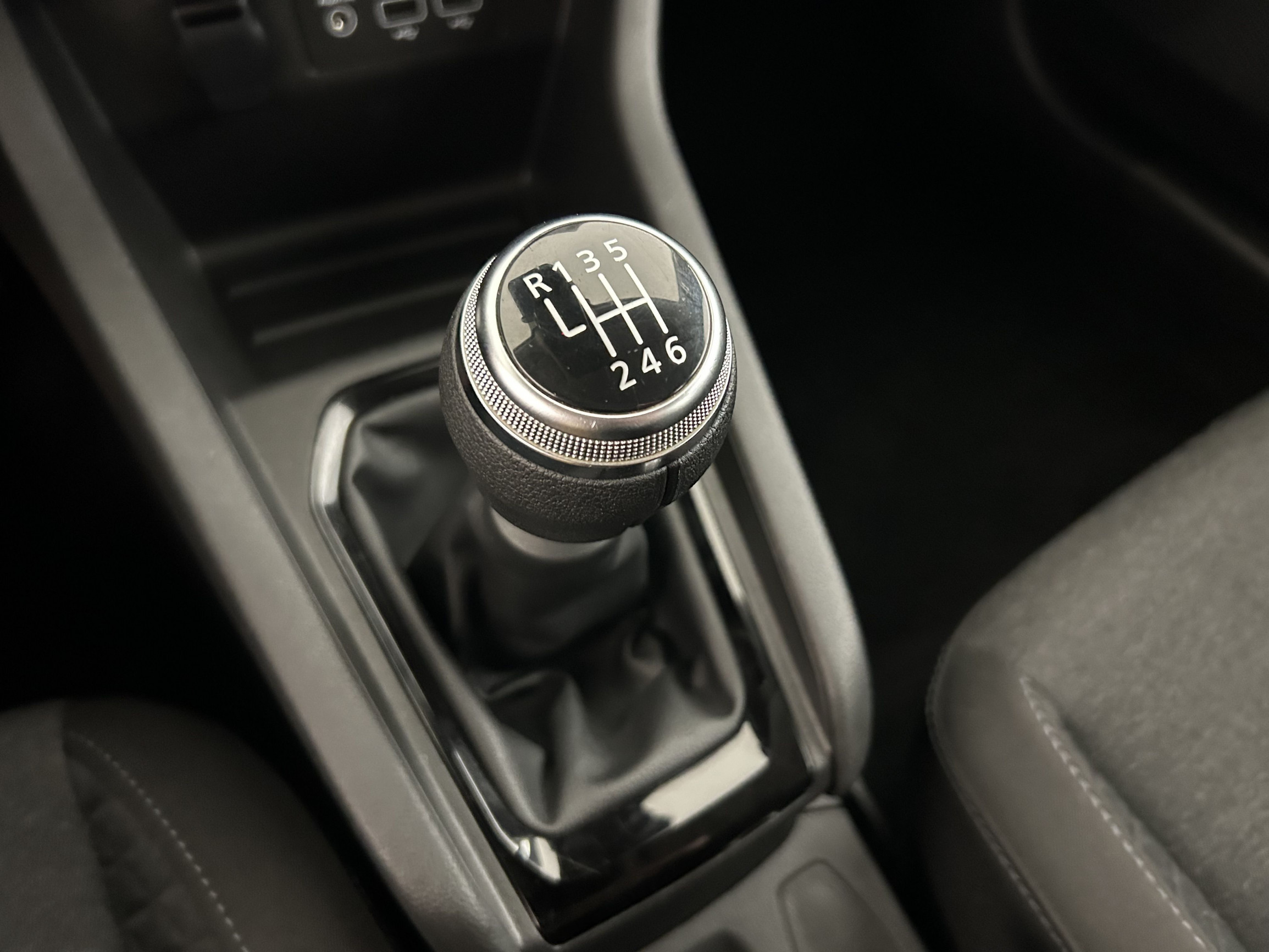 Vente en ligne Renault Clio 5 Clio TCe 90 au prix de 14 270 €