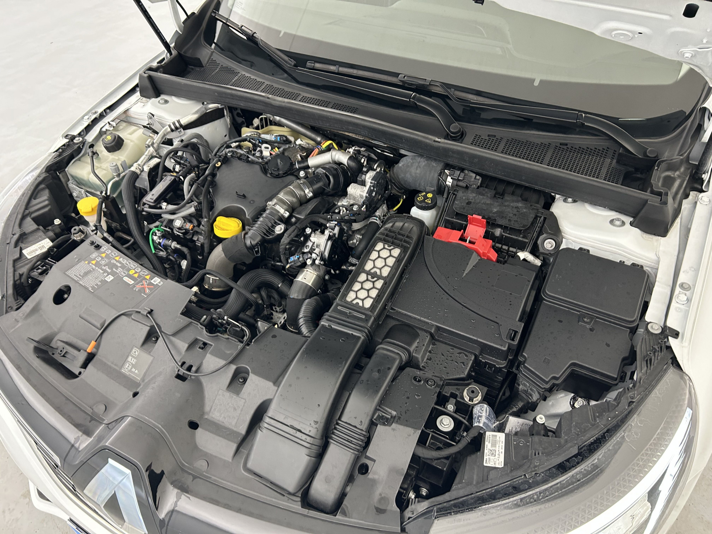 Vente en ligne Renault Megane 4 Estate  Blue dCi 115 EDC au prix de 22 690 €