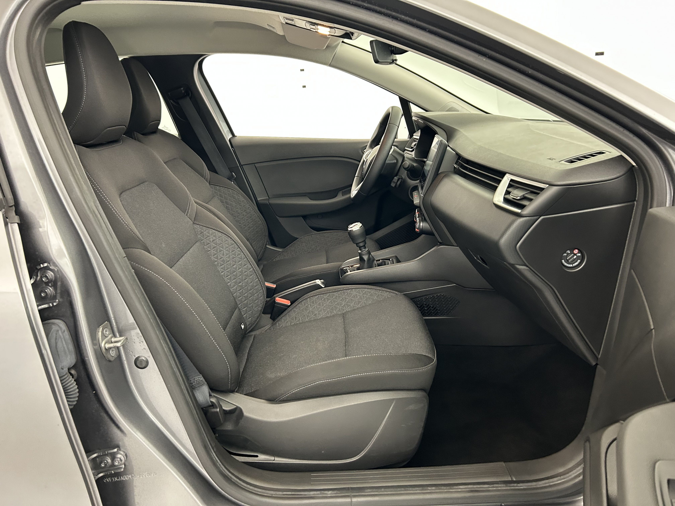 Vente en ligne Renault Clio 5 Clio TCe 90 au prix de 14 270 €