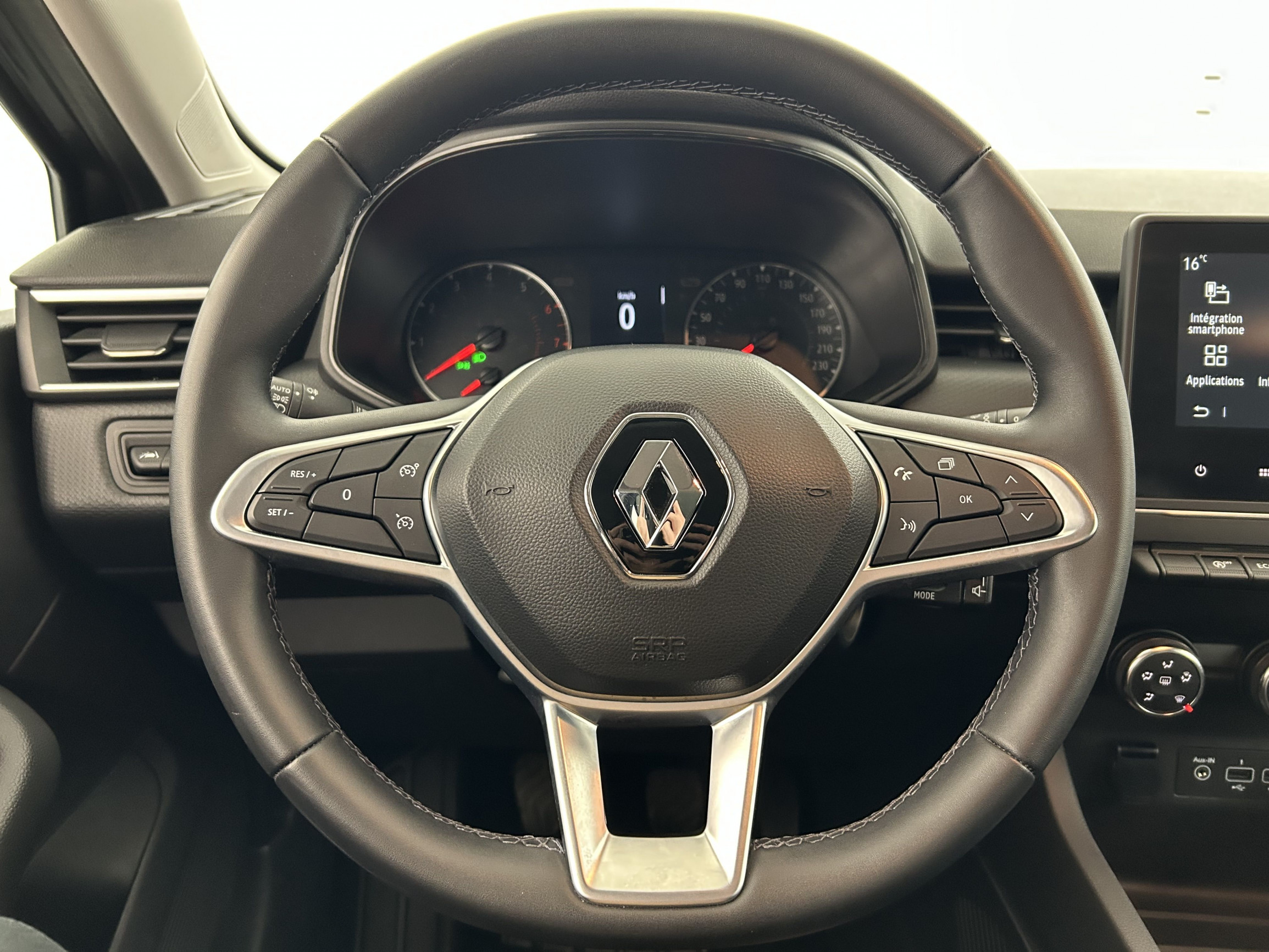 Vente en ligne Renault Clio 5 Clio TCe 90 au prix de 14 270 €