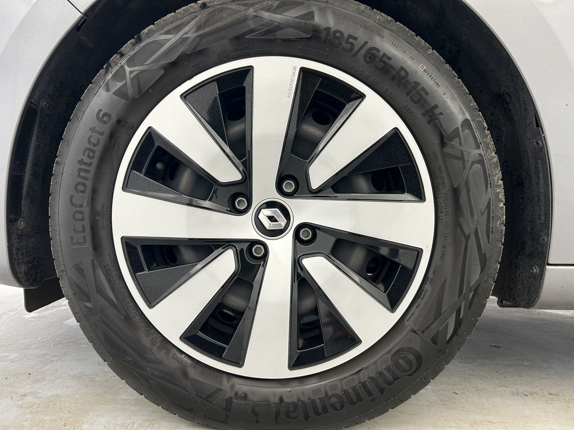 Vente en ligne Renault Clio 5 Clio TCe 90 au prix de 14 270 €