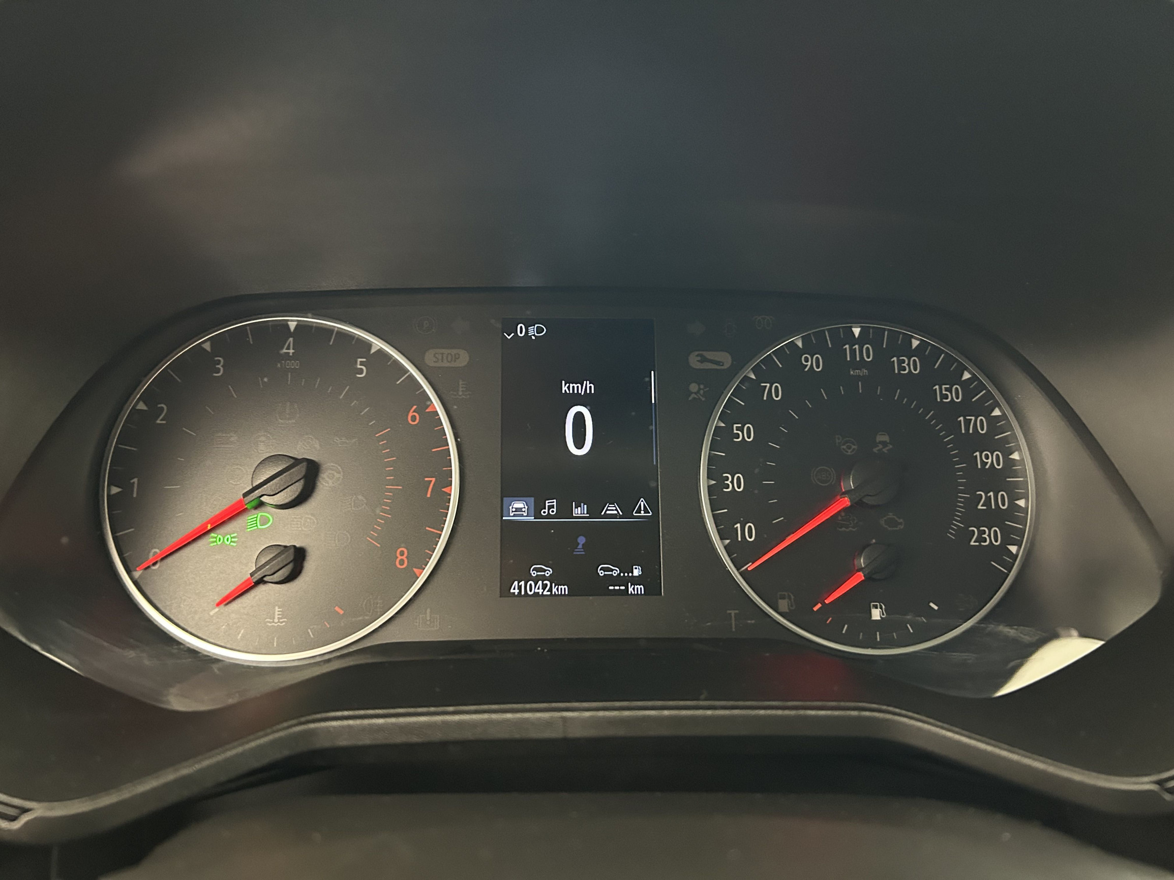 Vente en ligne Renault Clio 5 Clio TCe 90 au prix de 13 490 €