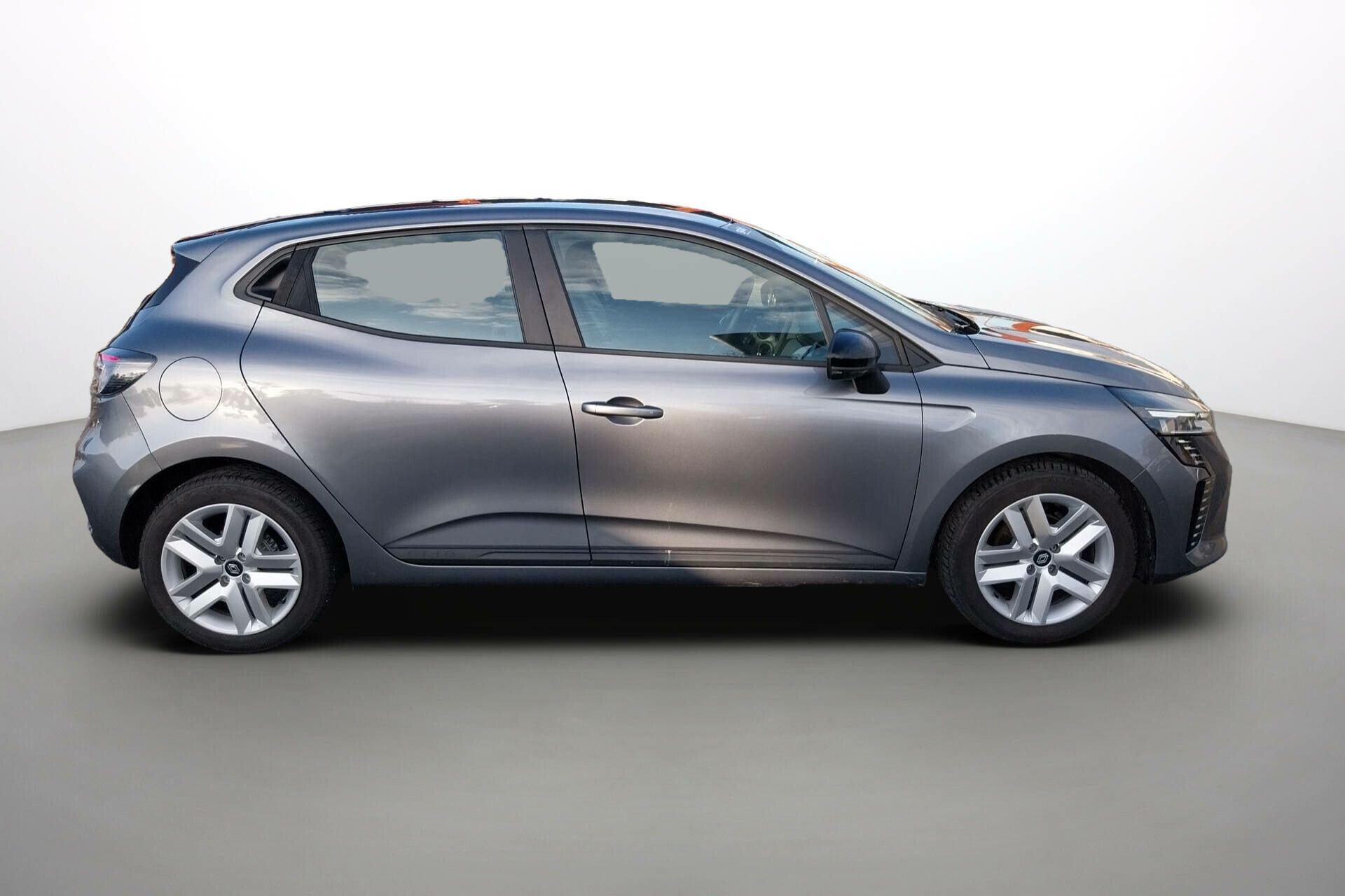 Vente en ligne Renault Clio 5 Clio SCe 65 au prix de 13 690 €