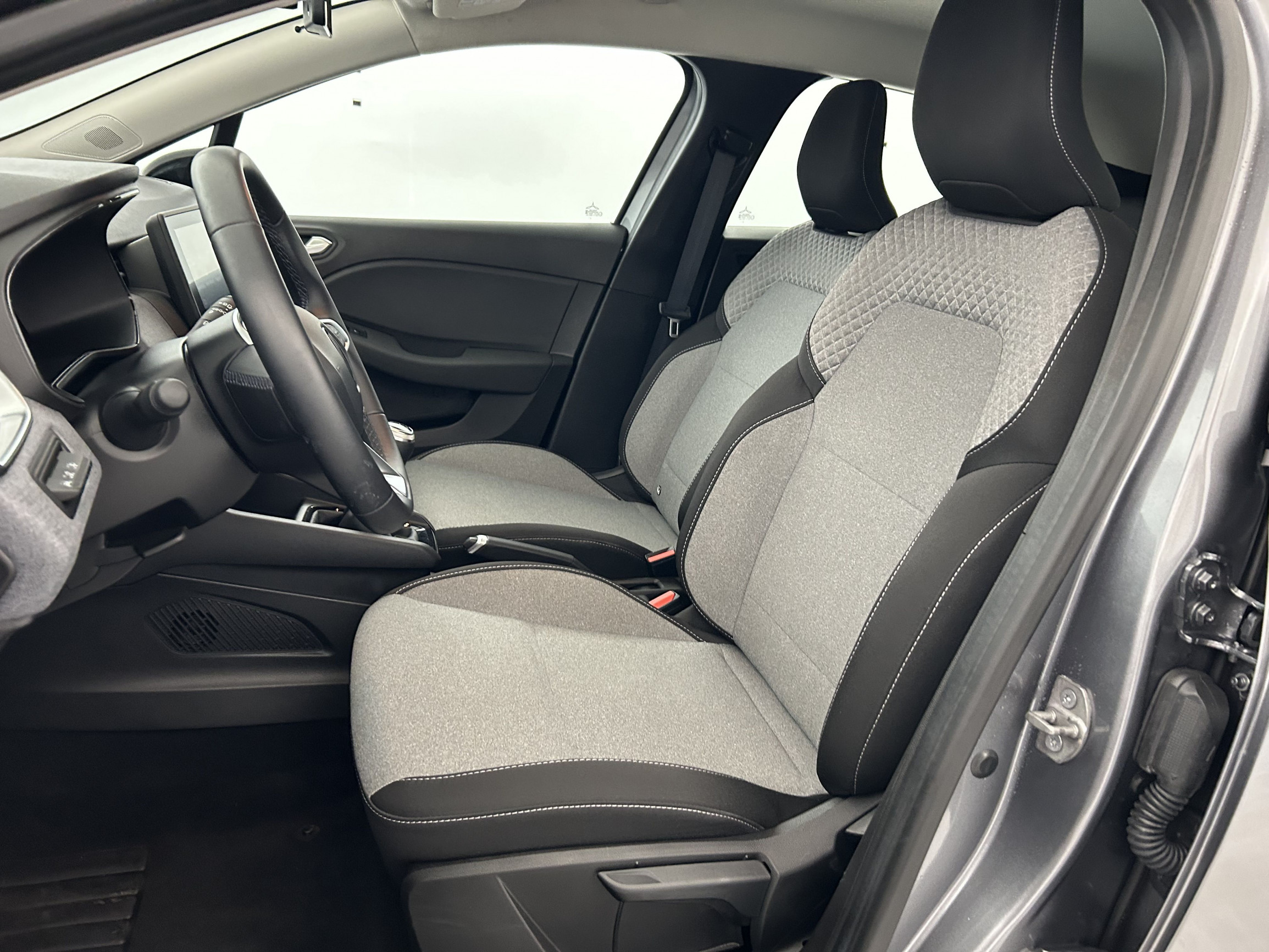 Vente en ligne Renault Clio 5 Clio SCe 65 au prix de 13 690 €