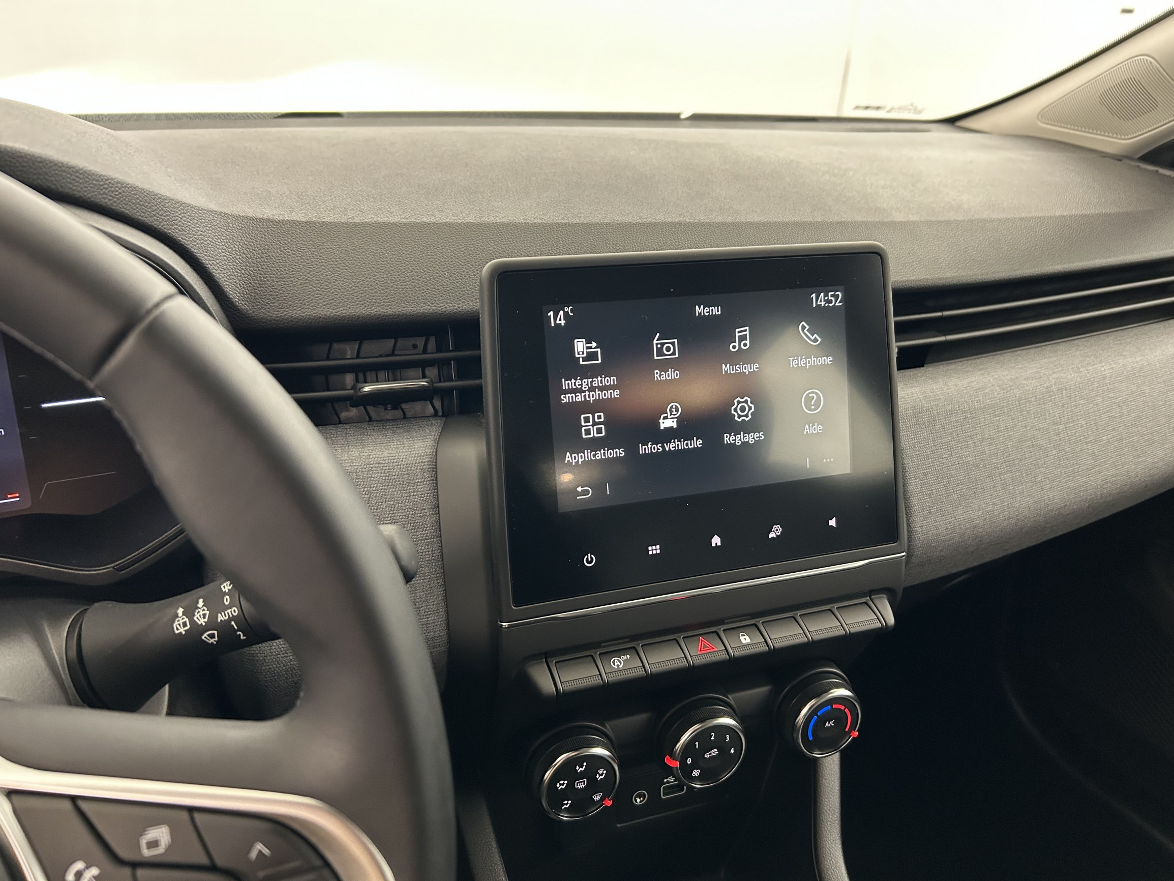 Vente en ligne Renault Clio 5 Clio SCe 65 au prix de 13 690 €