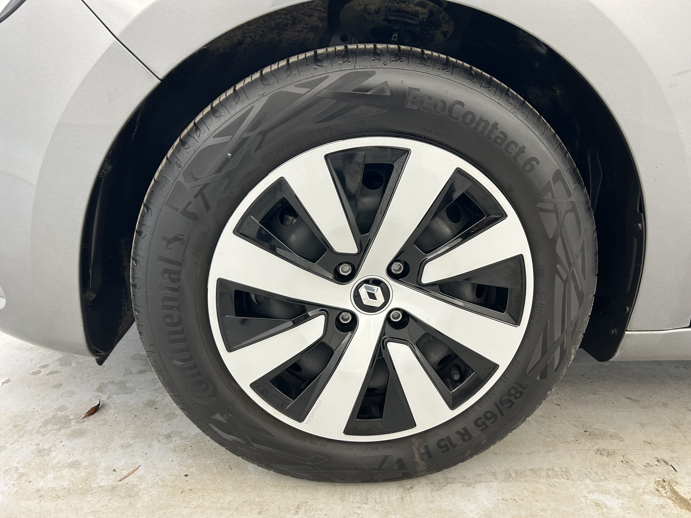 Vente en ligne Renault Clio 5 Clio TCe 90 au prix de 13 990 €