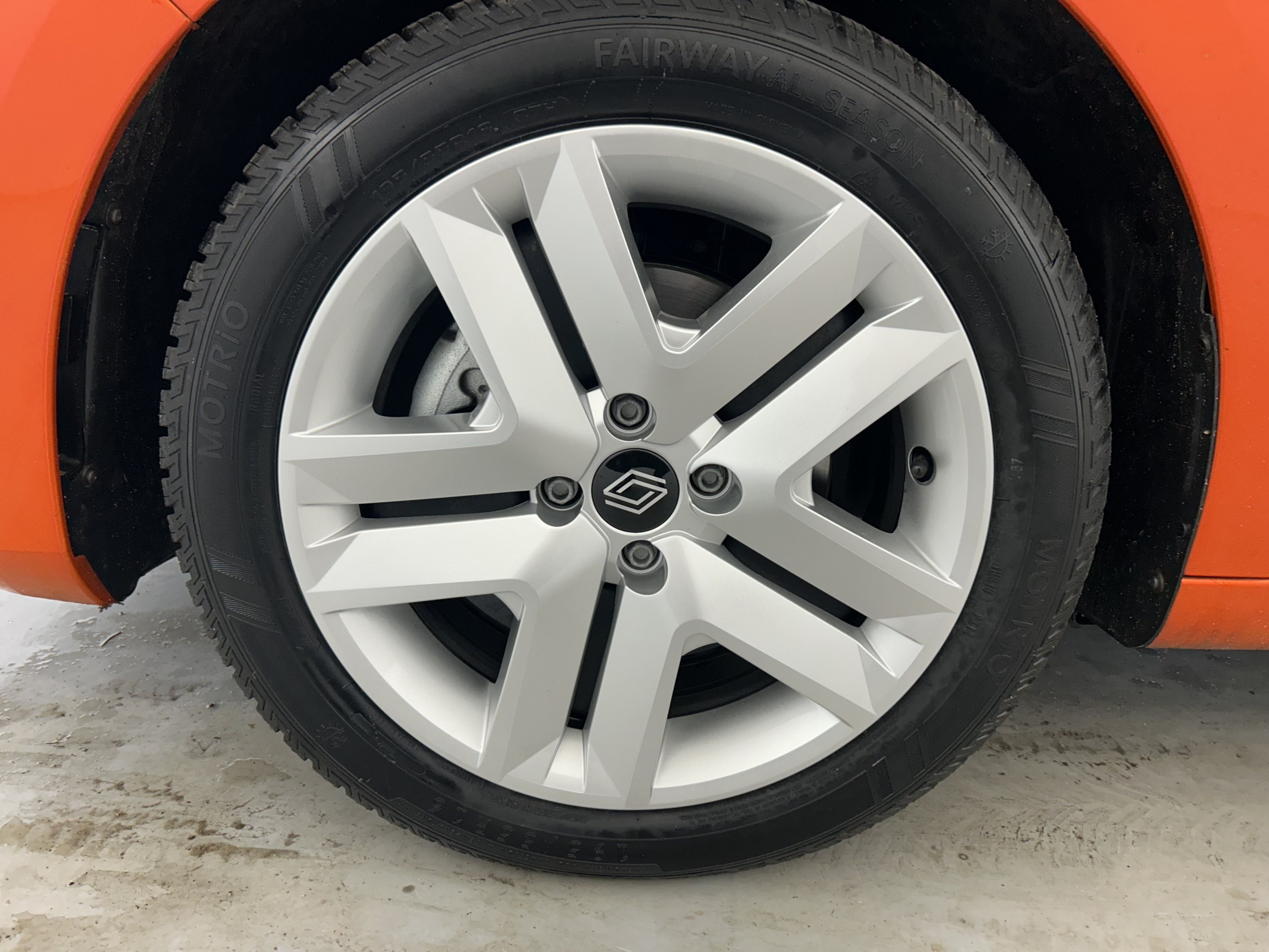 Vente en ligne Renault Clio 5 Clio E-Tech full hybrid 145 ch GSR2 au prix de 19 990 €