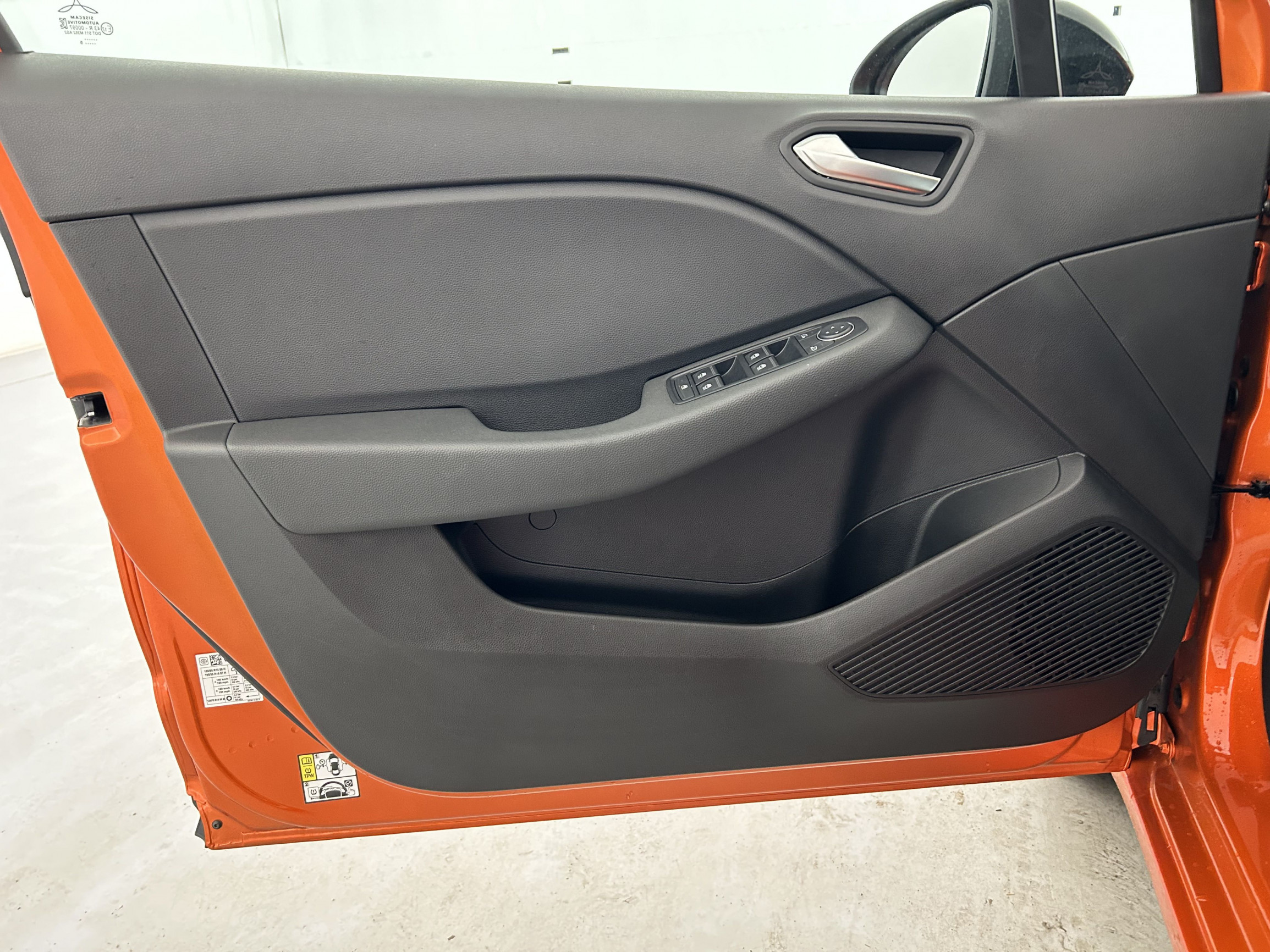 Vente en ligne Renault Clio 5 Clio E-Tech full hybrid 145 ch GSR2 au prix de 19 990 €