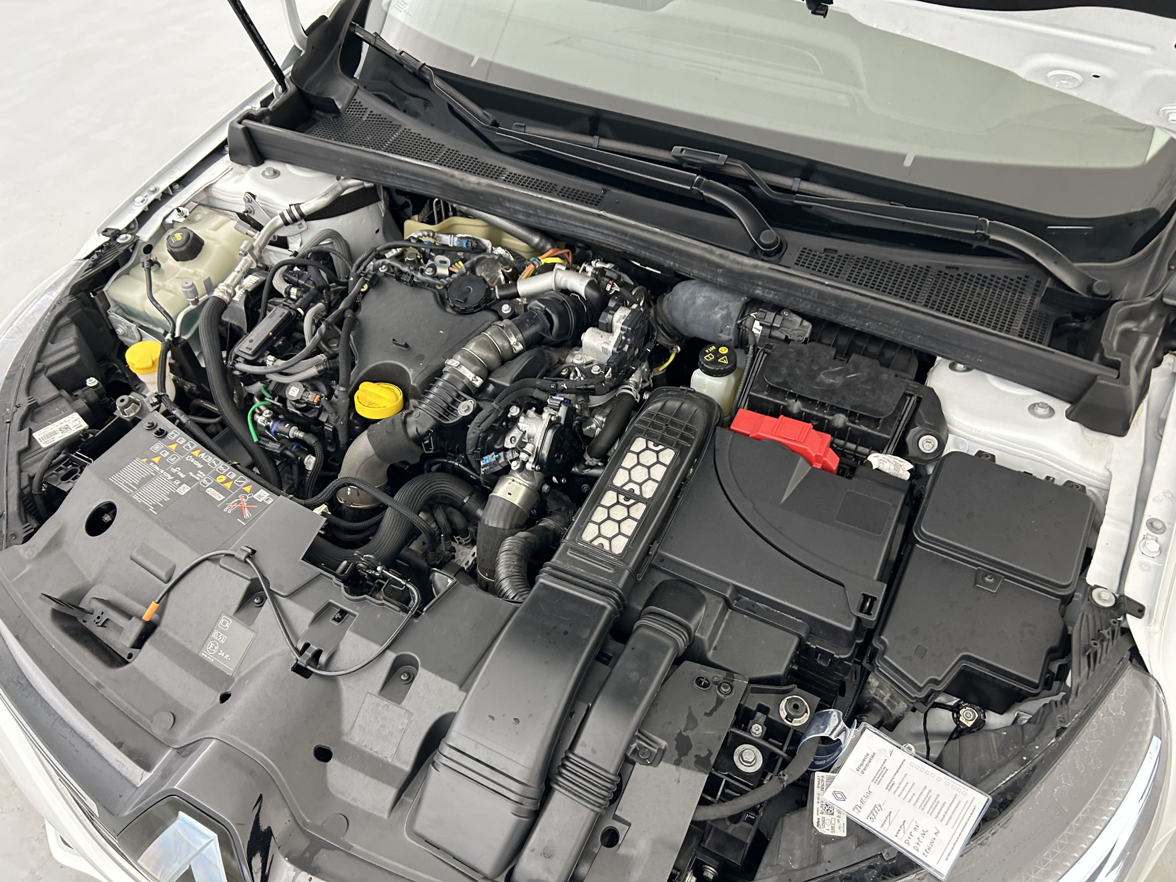 Vente en ligne Renault Megane 4 Estate  Blue dCi 115 EDC au prix de 22 490 €