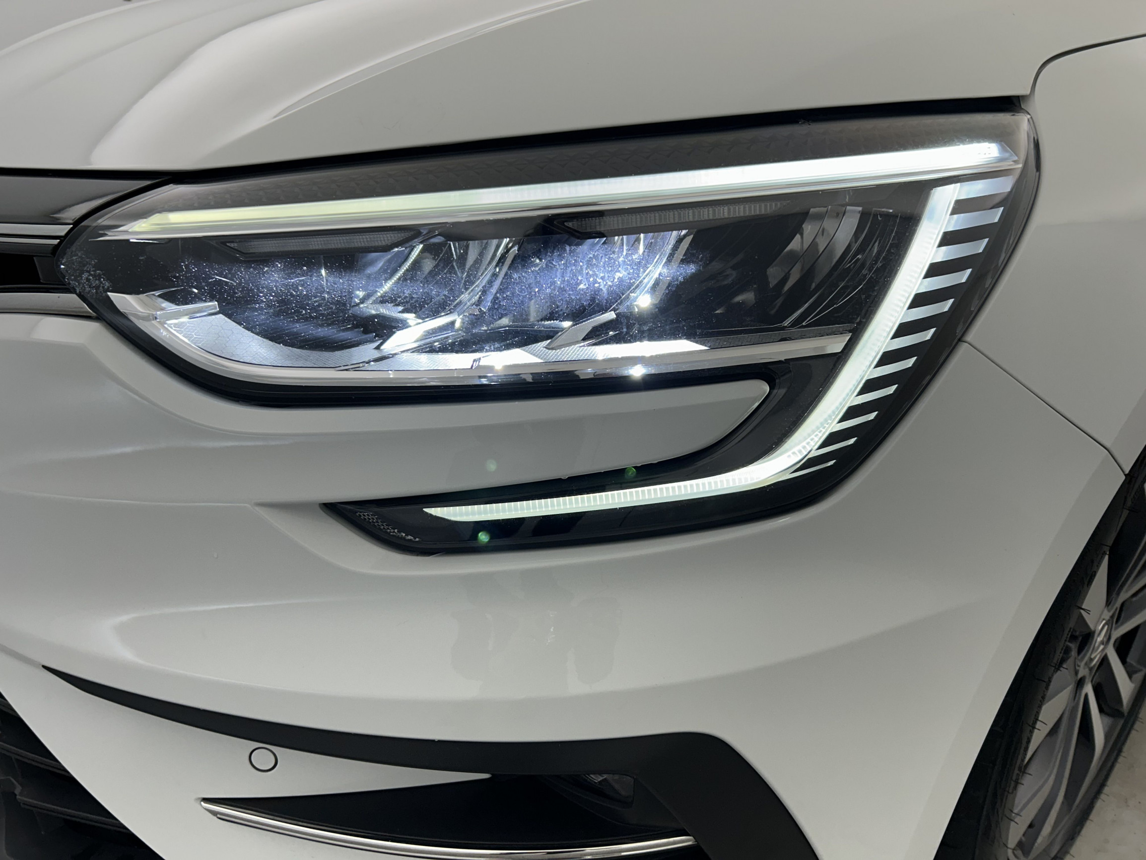 Vente en ligne Renault Megane 4 Estate  Blue dCi 115 EDC au prix de 22 490 €