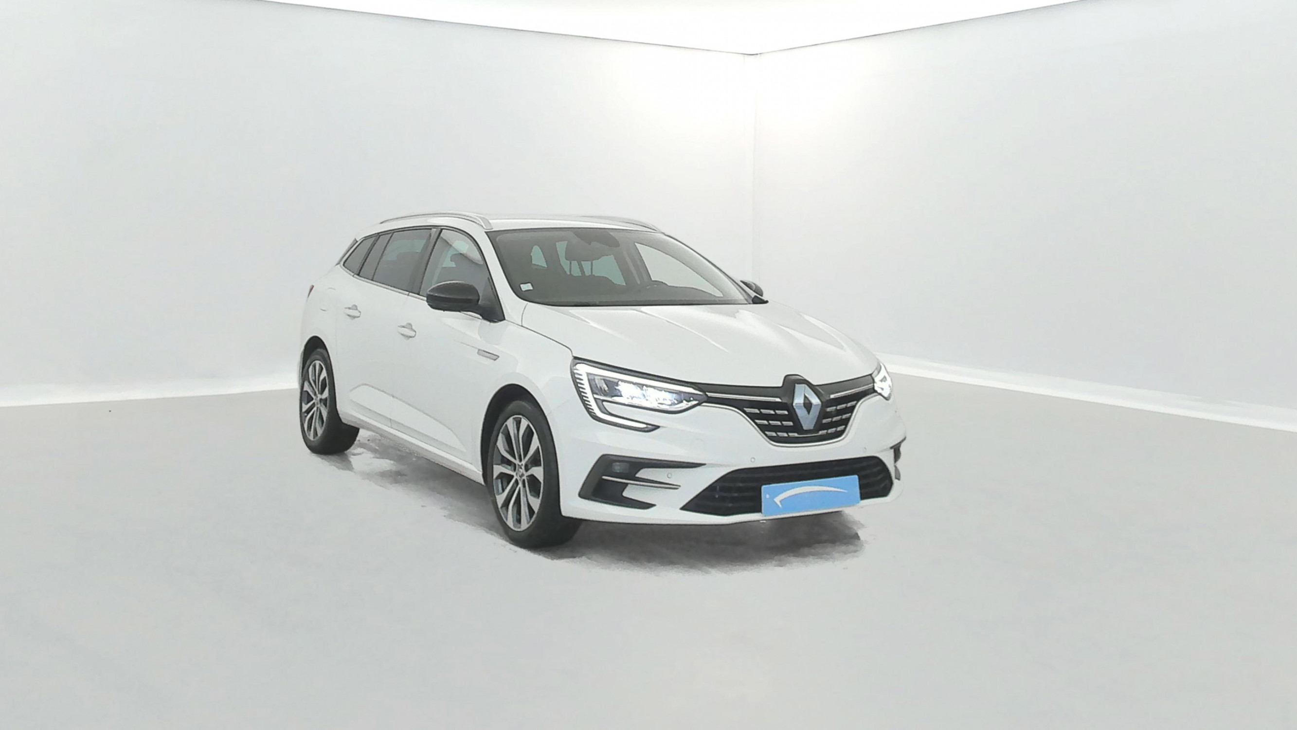 Vente en ligne Renault Megane 4 Estate  Blue dCi 115 EDC au prix de 22 490 €