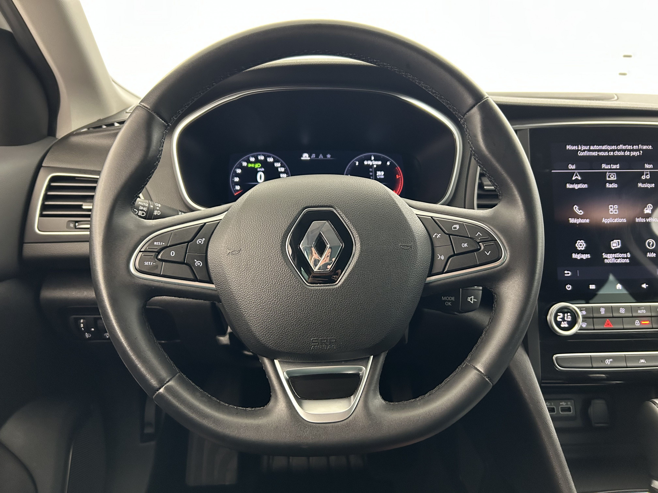 Vente en ligne Renault Megane 4 Estate  Blue dCi 115 EDC au prix de 22 490 €