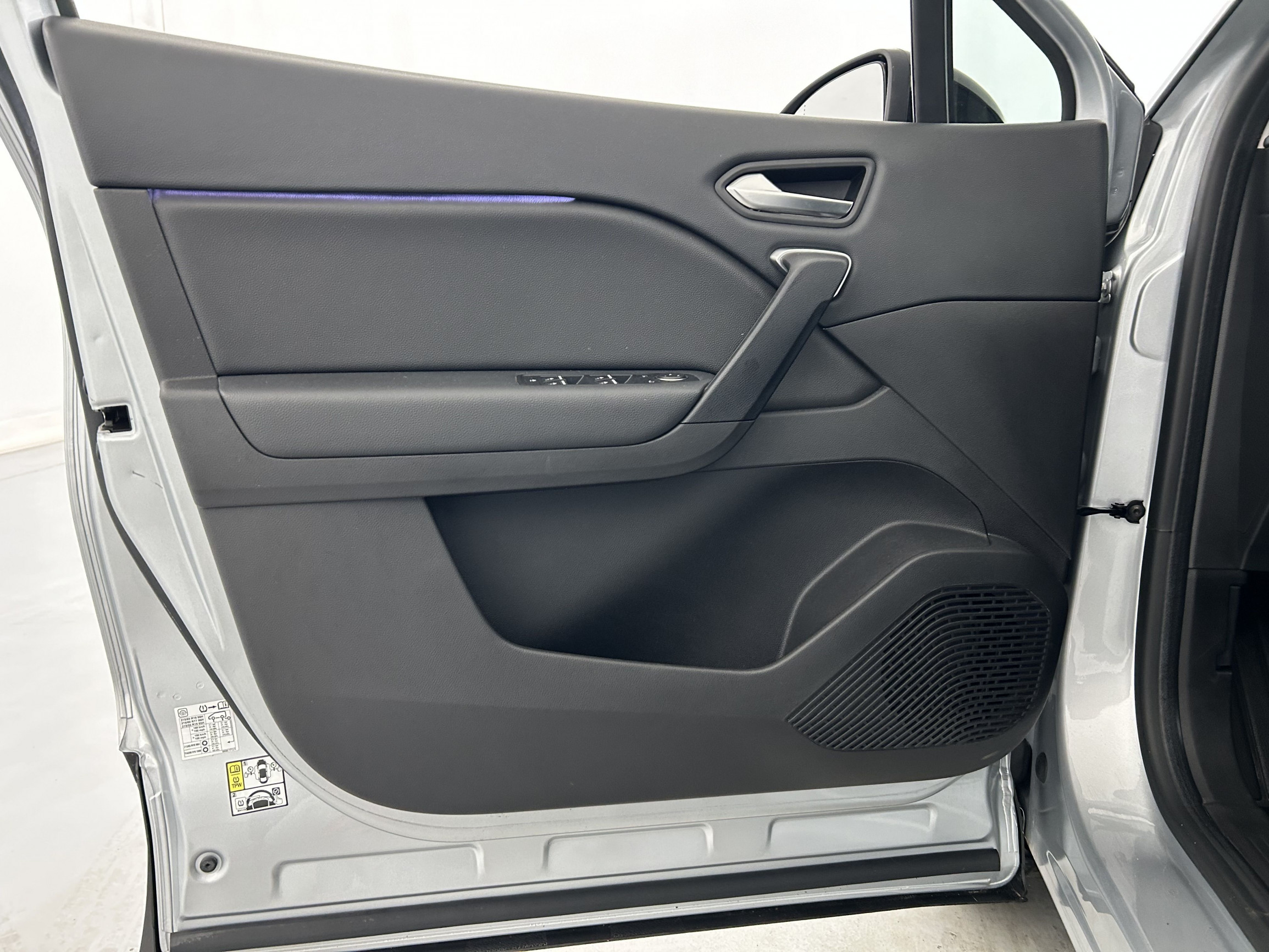 Vente en ligne Renault Captur  E-Tech 145 - 21 au prix de 18 690 €