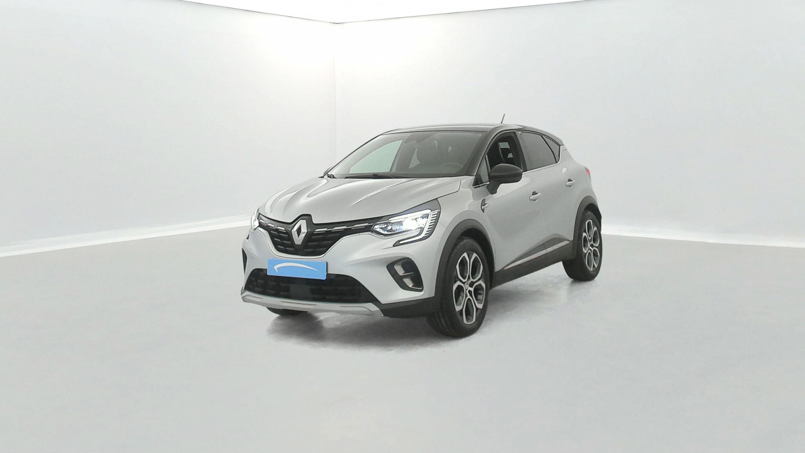 Renault Captur  E-Tech 145 - 21 occasion de 2022 en vente à Vannes