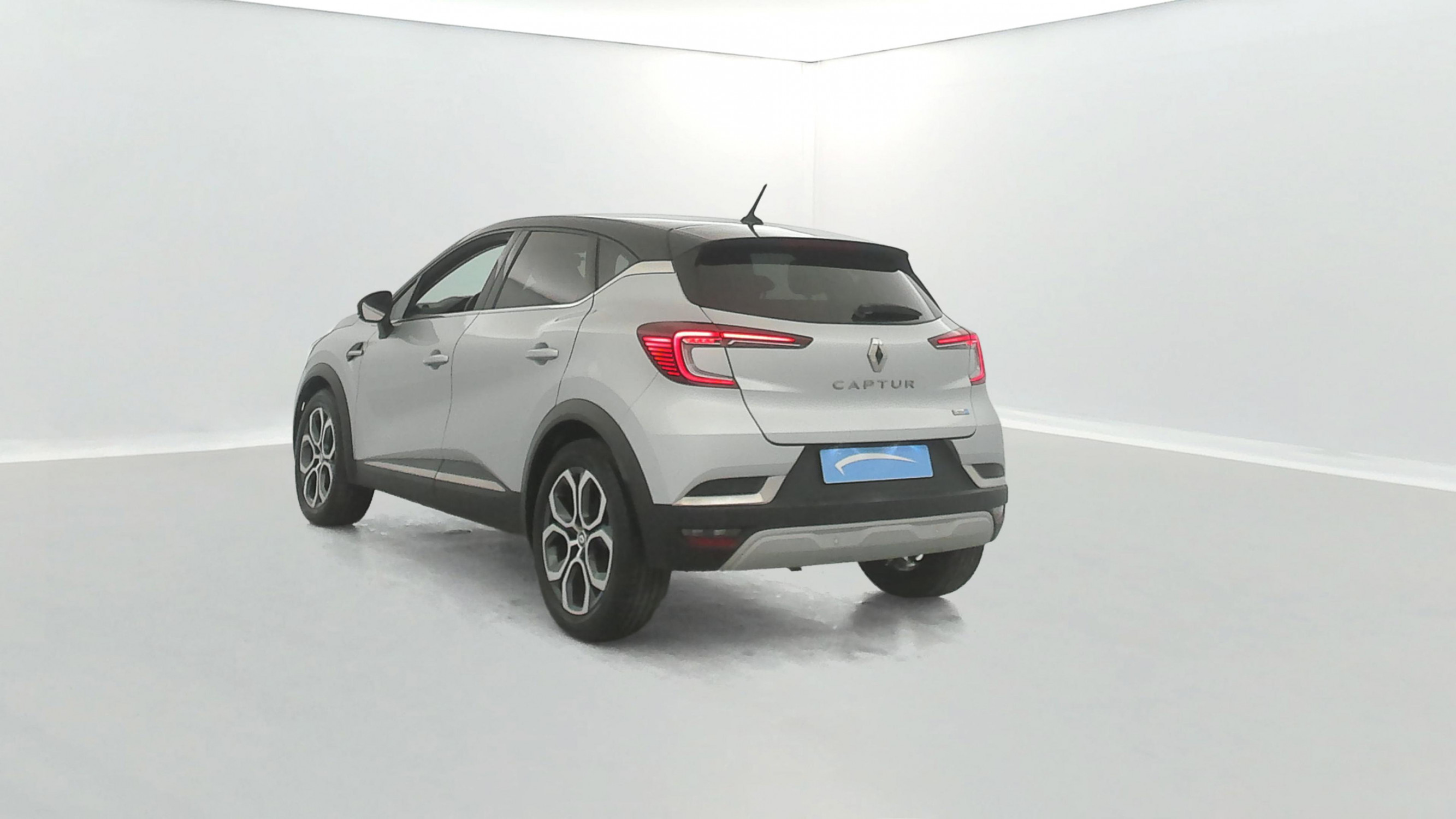 Vente en ligne Renault Captur  E-Tech 145 - 21 au prix de 18 690 €