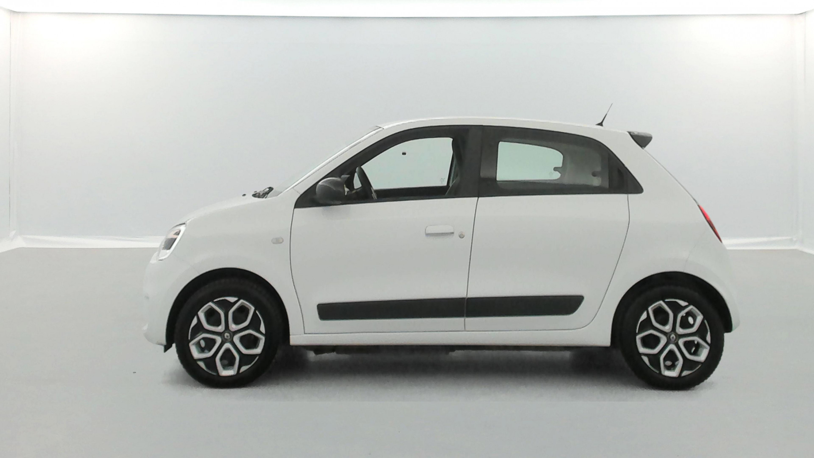 Vente en ligne Renault Twingo Electrique Twingo III E-Tech au prix de 11 290 €