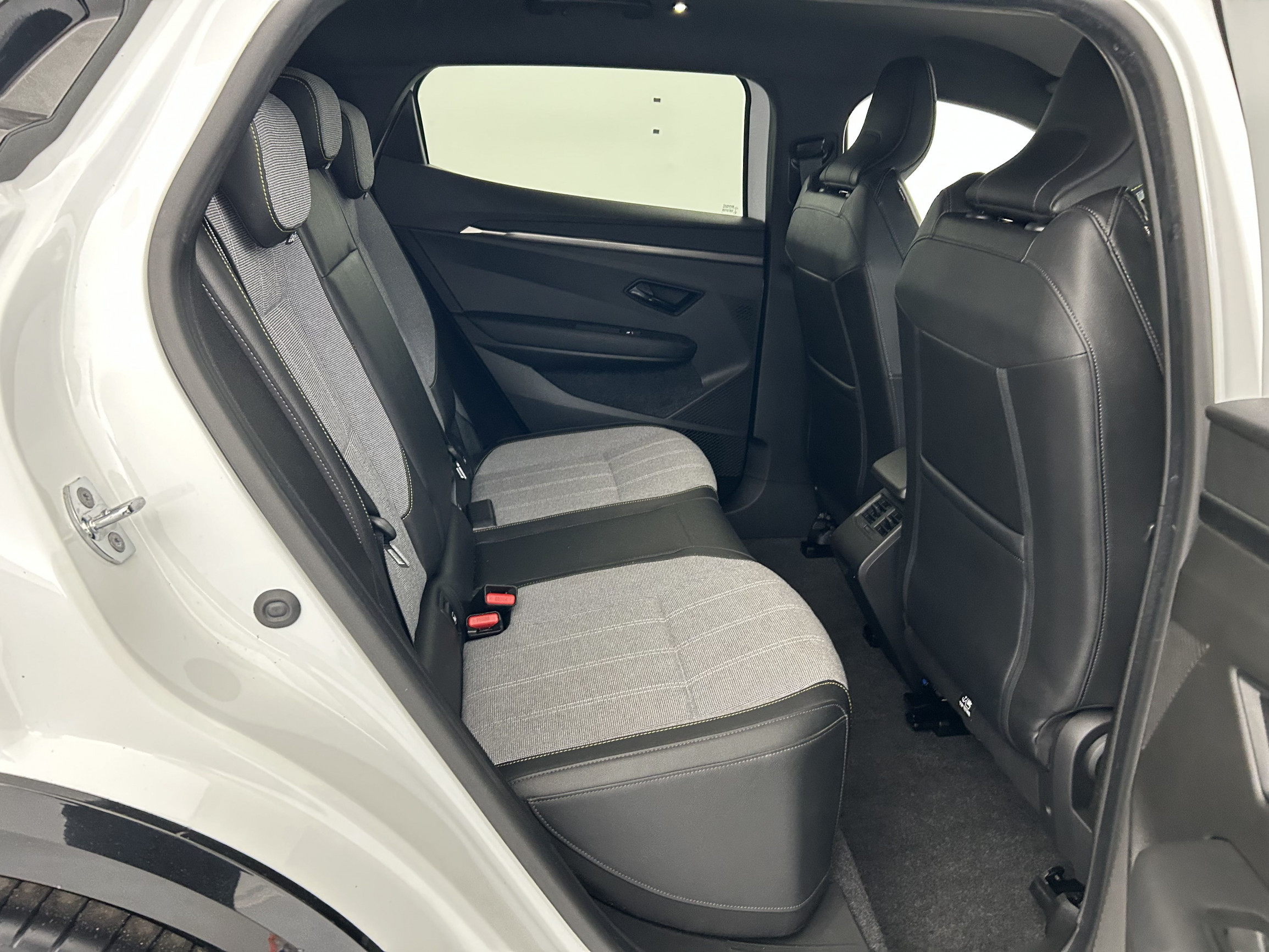 Vente en ligne Renault Megane E-Tech  EV60 220 ch optimum charge au prix de 22 590 €