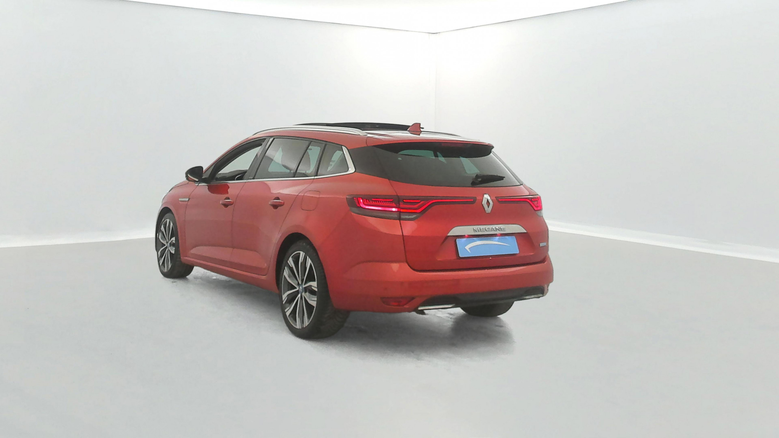 Vente en ligne Renault Megane 4 Estate Mégane IV Estate E-TECH Plug-In Hybride 160 au prix de 17 490 €