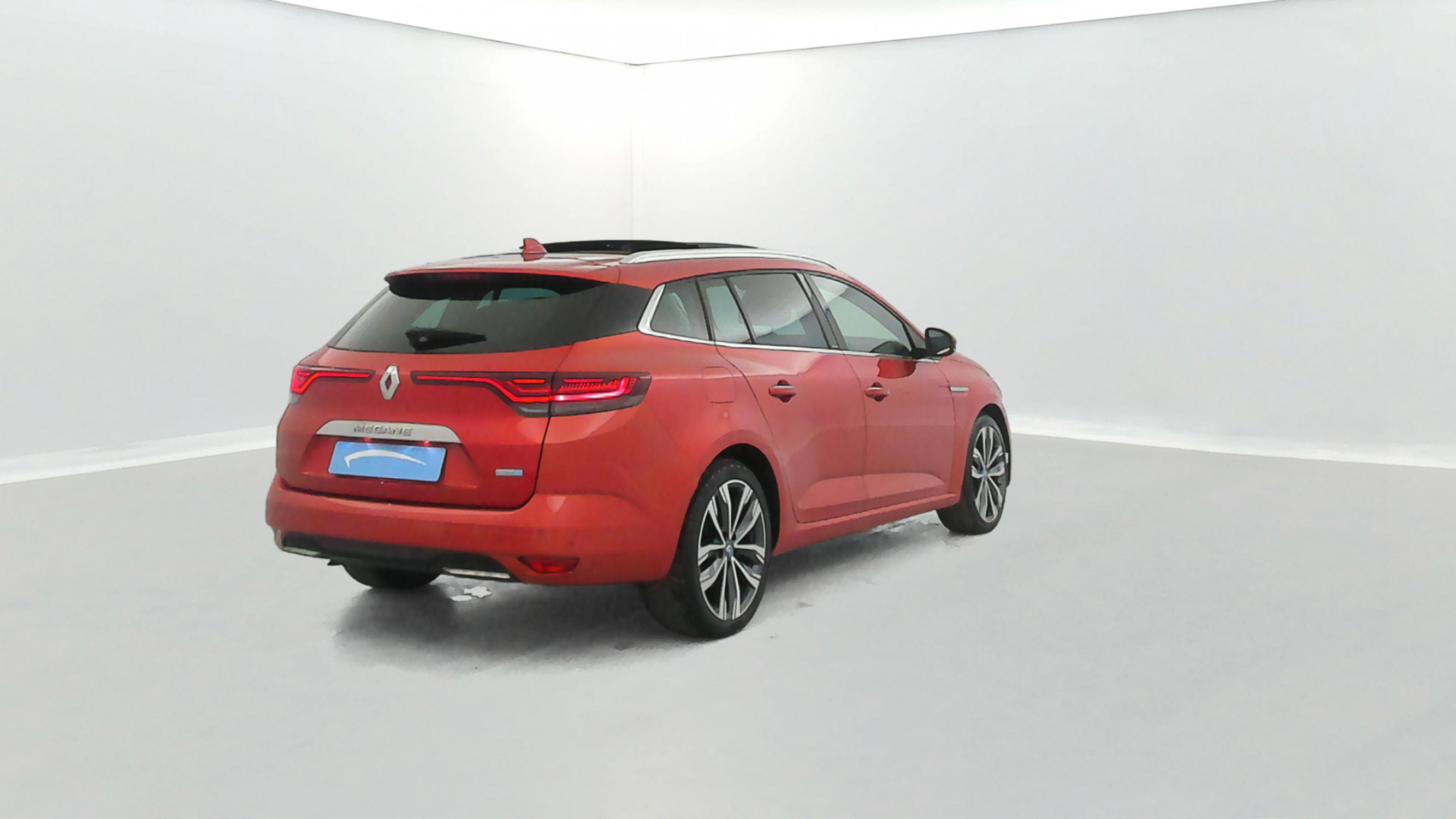 Vente en ligne Renault Megane 4 Estate Mégane IV Estate E-TECH Plug-In Hybride 160 au prix de 17 490 €