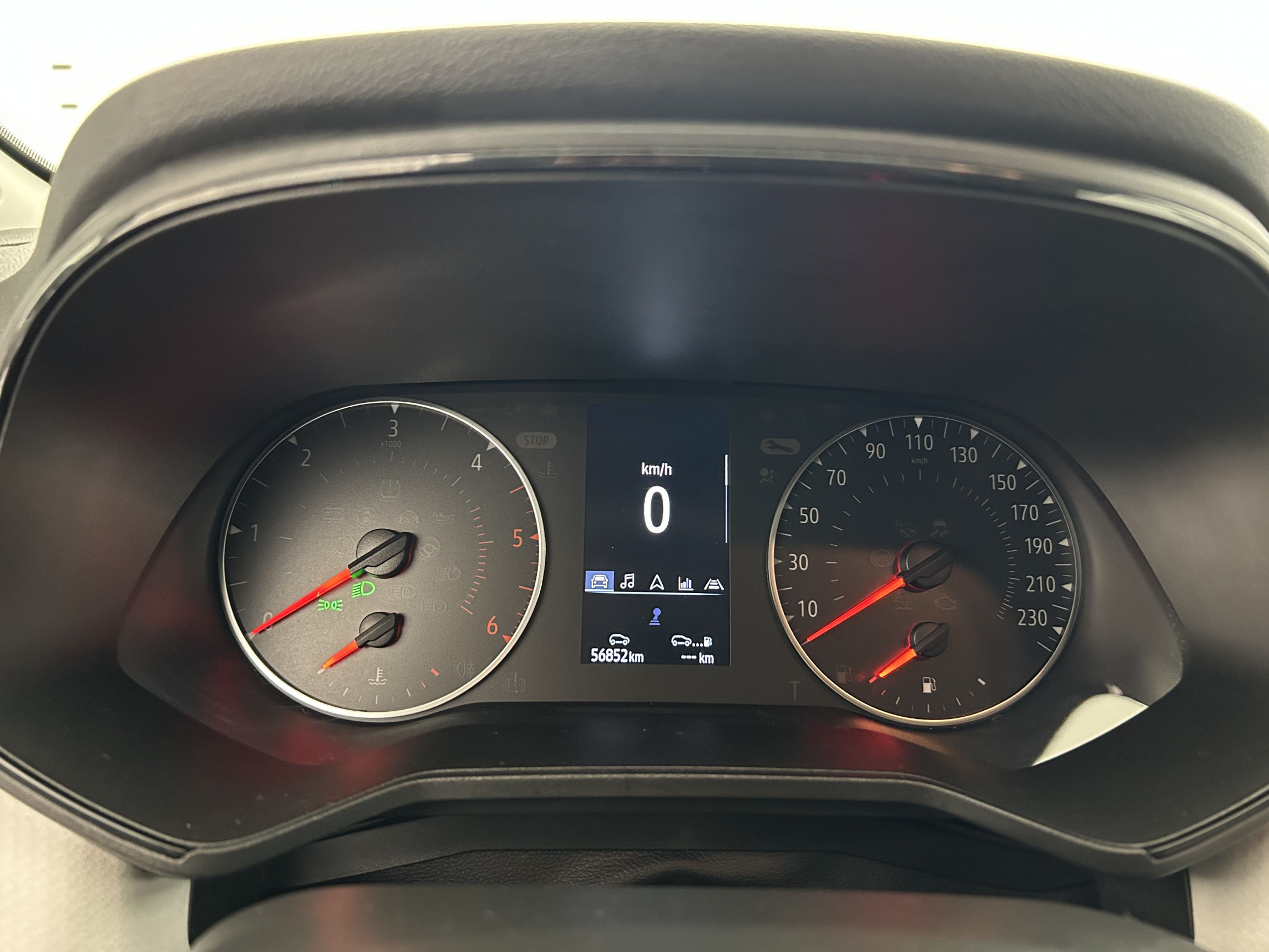 Vente en ligne Renault Clio 5 Clio Blue dCi 100 au prix de 14 890 €