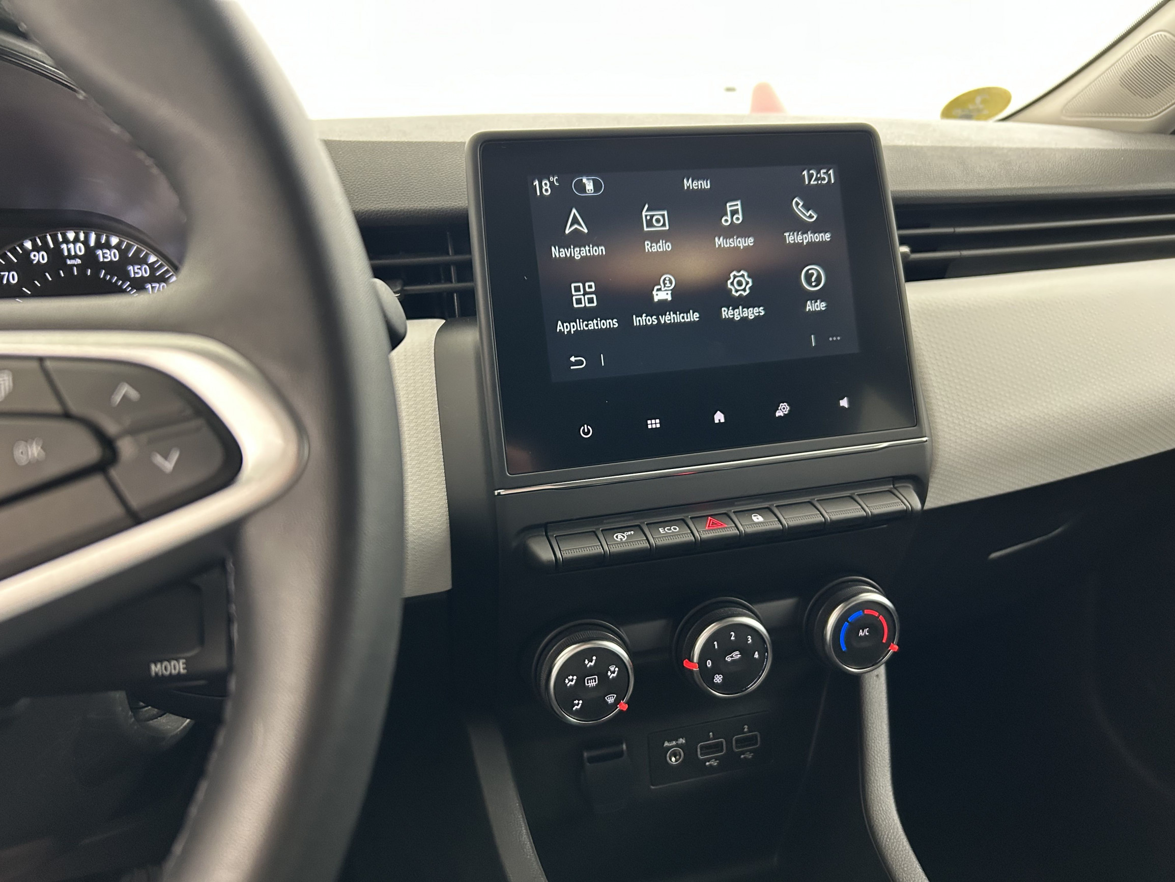 Vente en ligne Renault Clio 5 Clio Blue dCi 100 au prix de 14 890 €