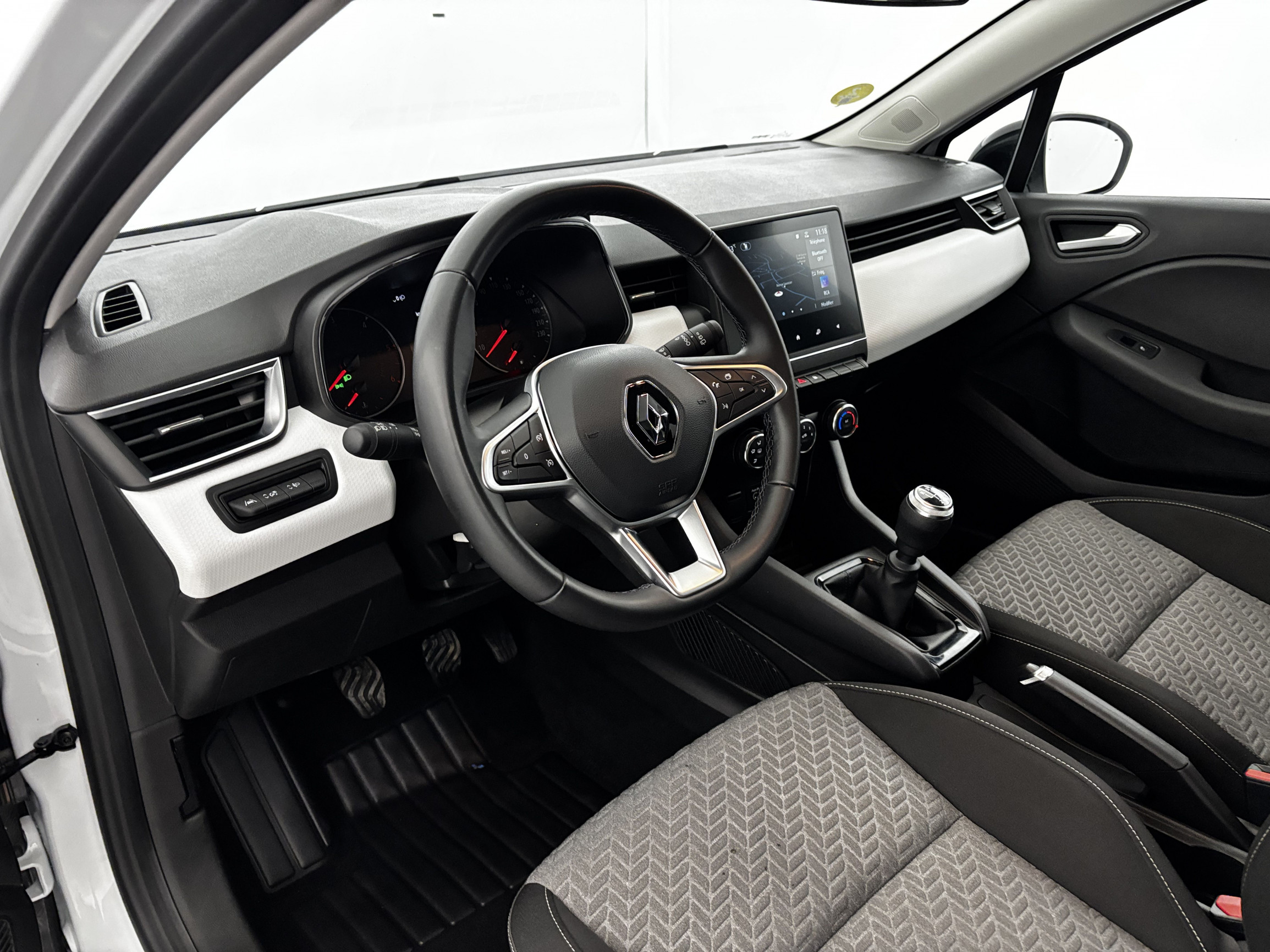 Vente en ligne Renault Clio 5 Clio Blue dCi 100 au prix de 14 890 €