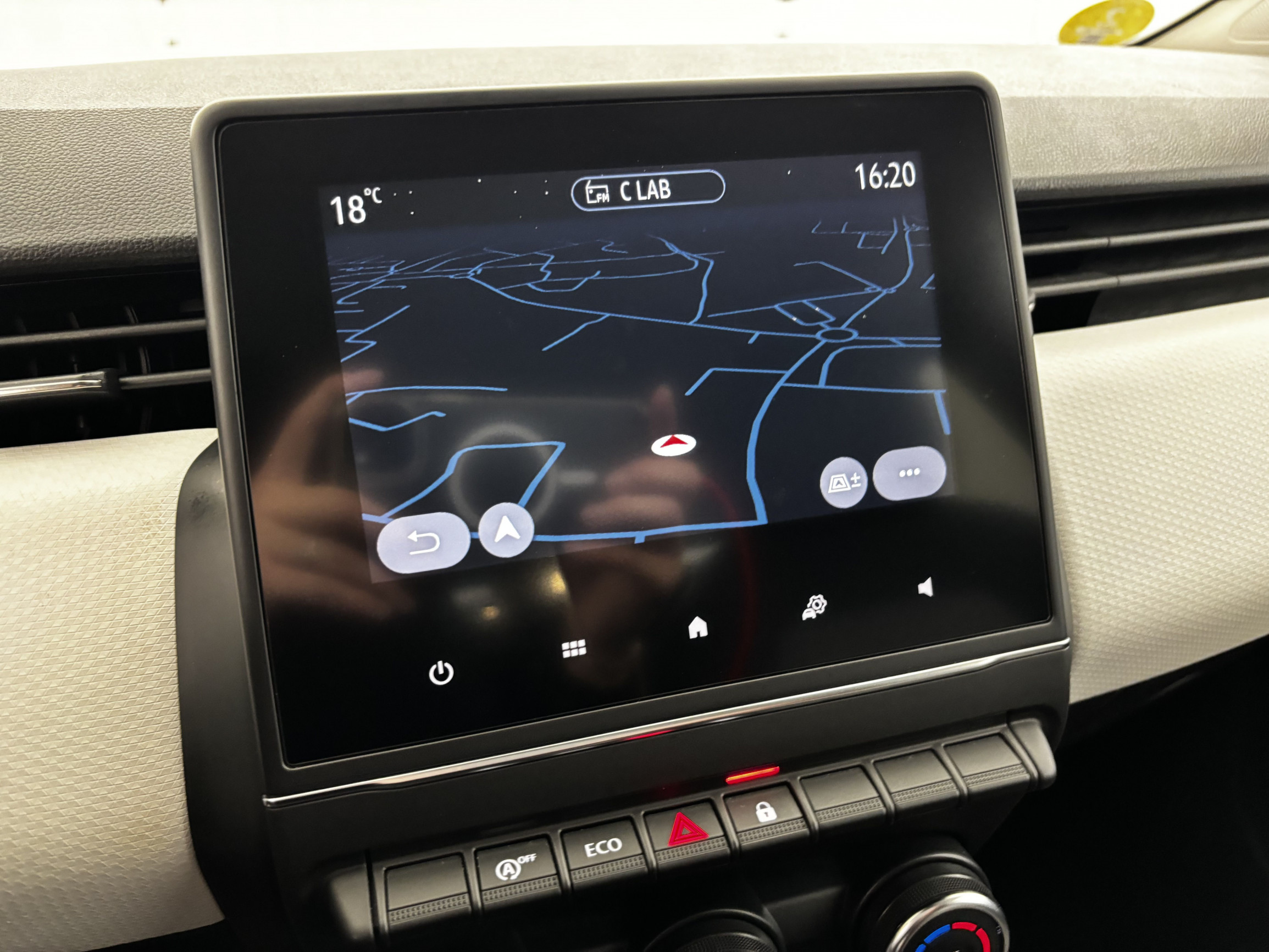 Vente en ligne Renault Clio 5 Clio Blue dCi 100 au prix de 15 290 €