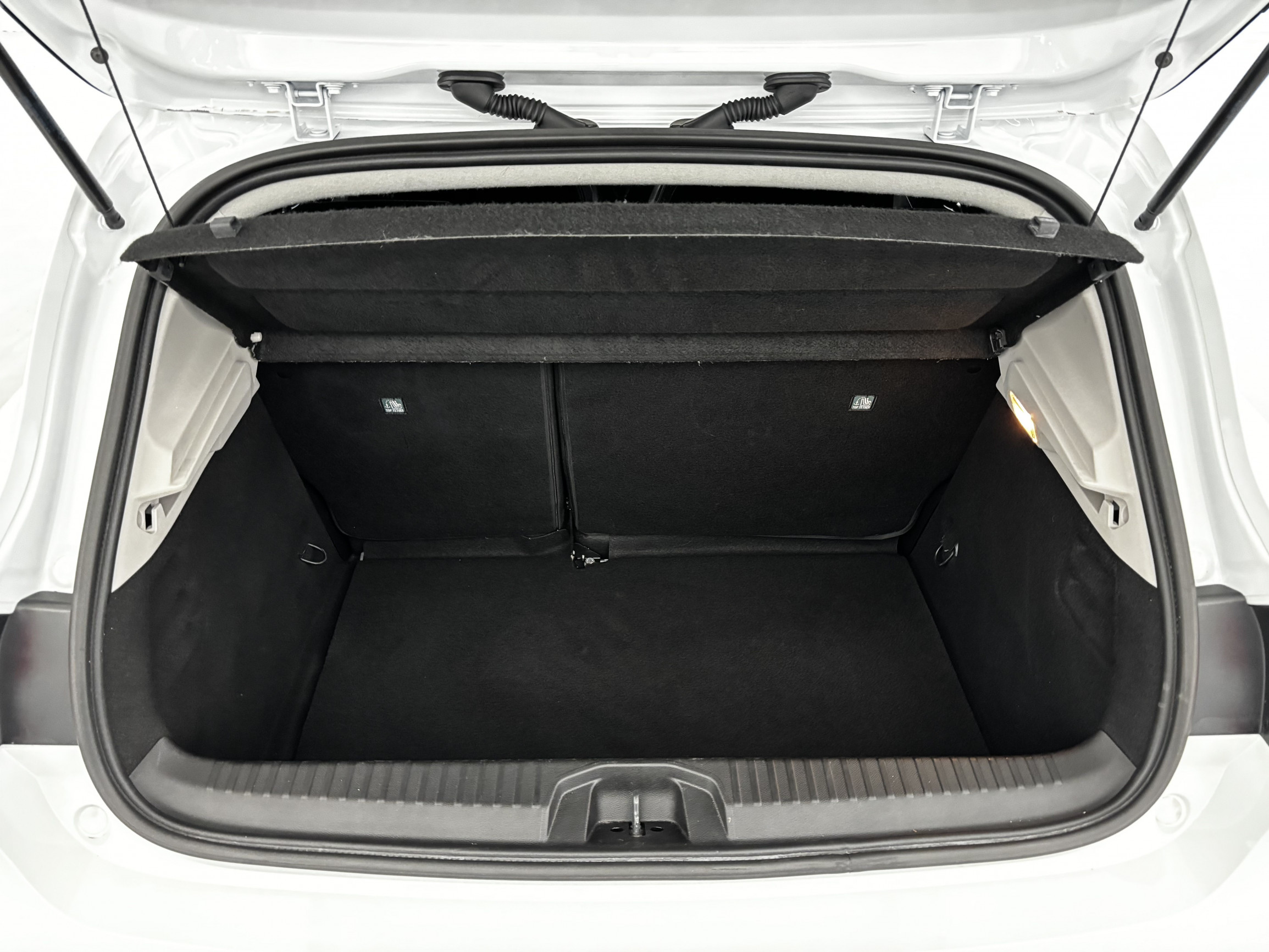 Vente en ligne Renault Clio 5 Clio Blue dCi 100 au prix de 15 290 €