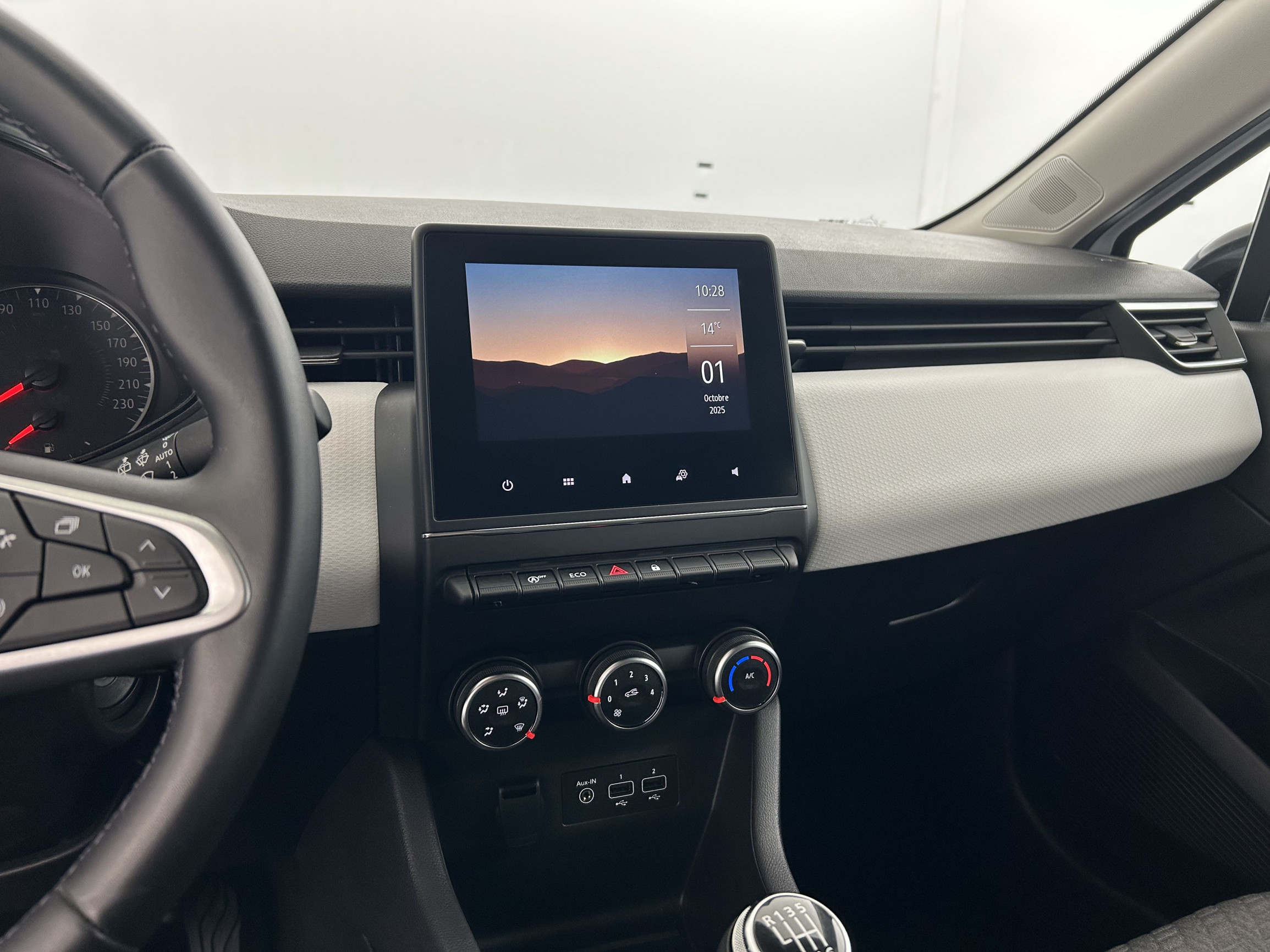 Vente en ligne Renault Clio 5 Clio Blue dCi 100 au prix de 14 490 €