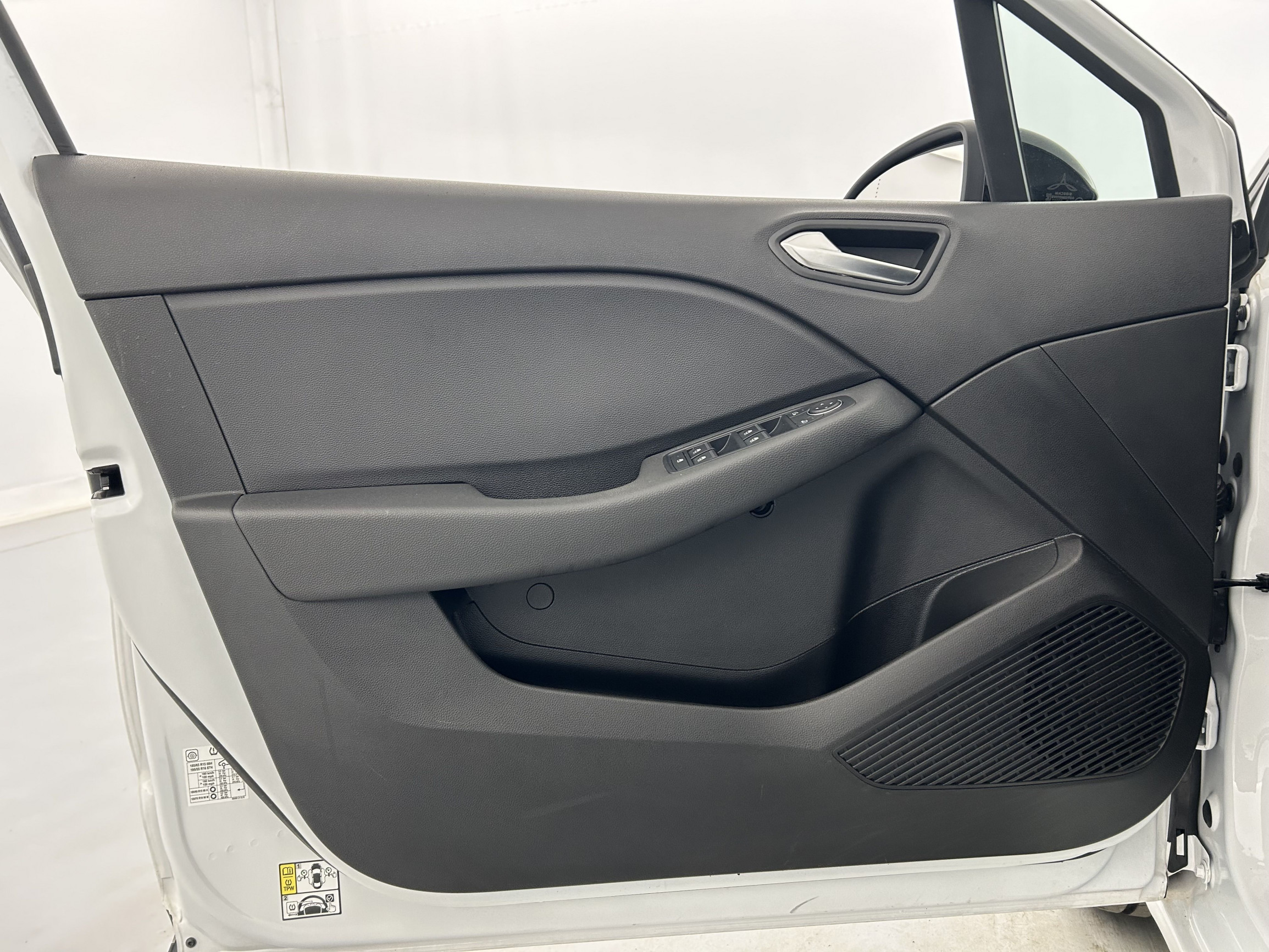 Vente en ligne Renault Clio 5 Clio Blue dCi 100 au prix de 14 490 €