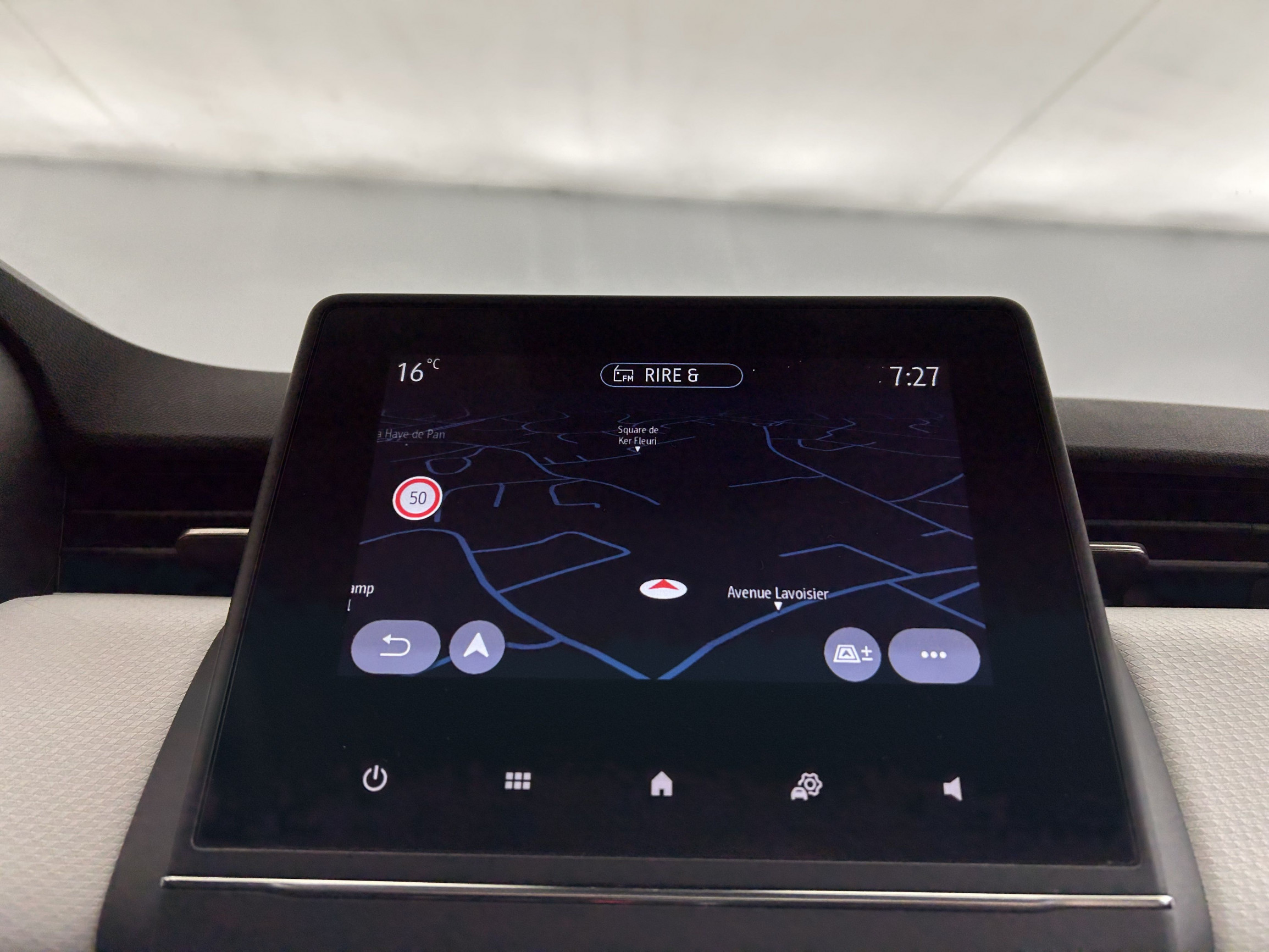 Vente en ligne Renault Clio 5 Clio Blue dCi 100 au prix de 15 290 €