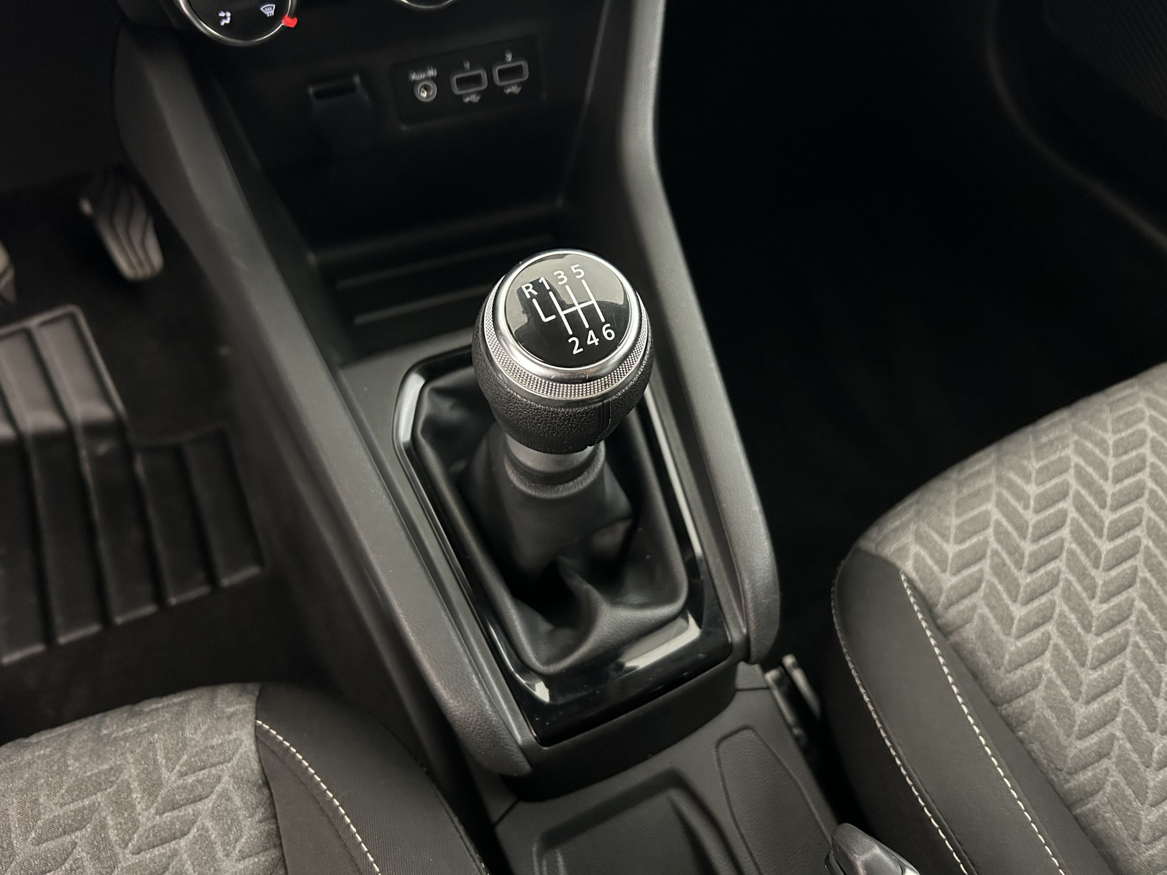 Vente en ligne Renault Clio 5 Clio Blue dCi 100 au prix de 15 290 €