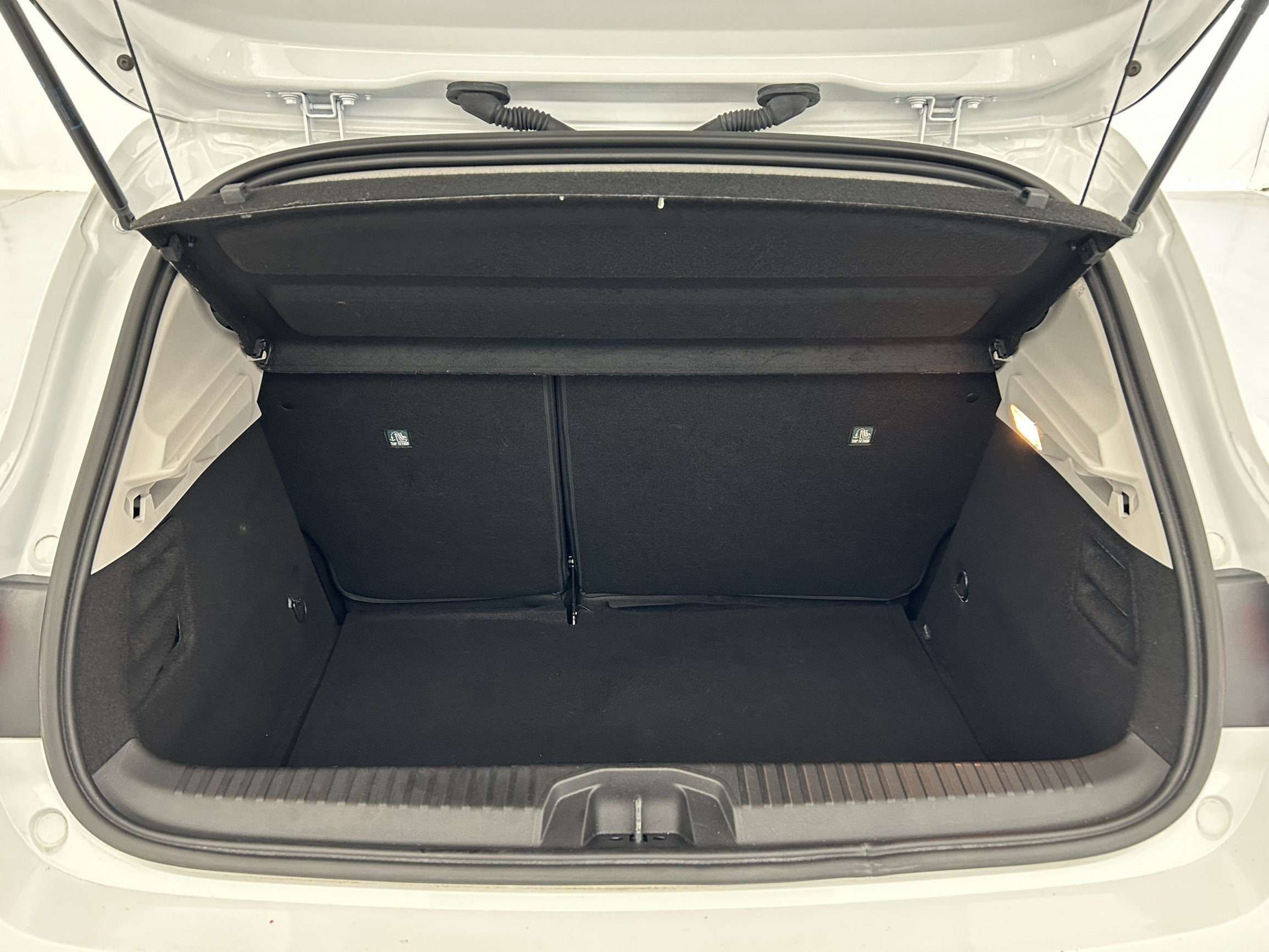 Vente en ligne Renault Clio 5 Clio Blue dCi 100 au prix de 15 290 €