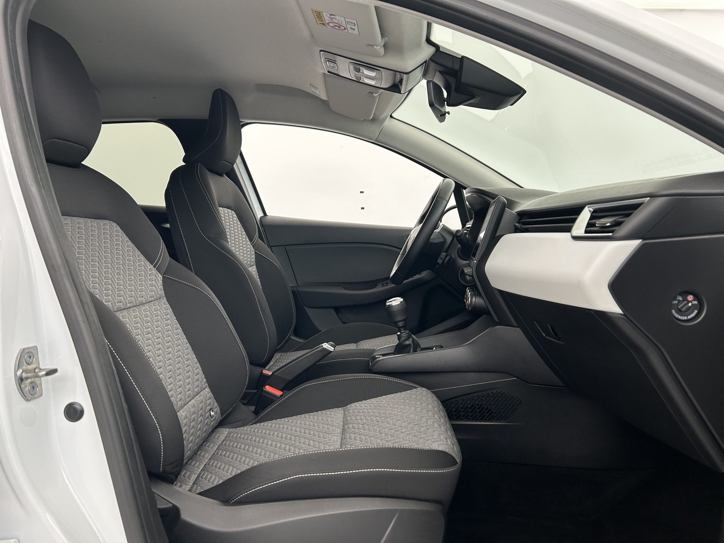 Vente en ligne Renault Clio 5 Clio Blue dCi 100 au prix de 14 490 €