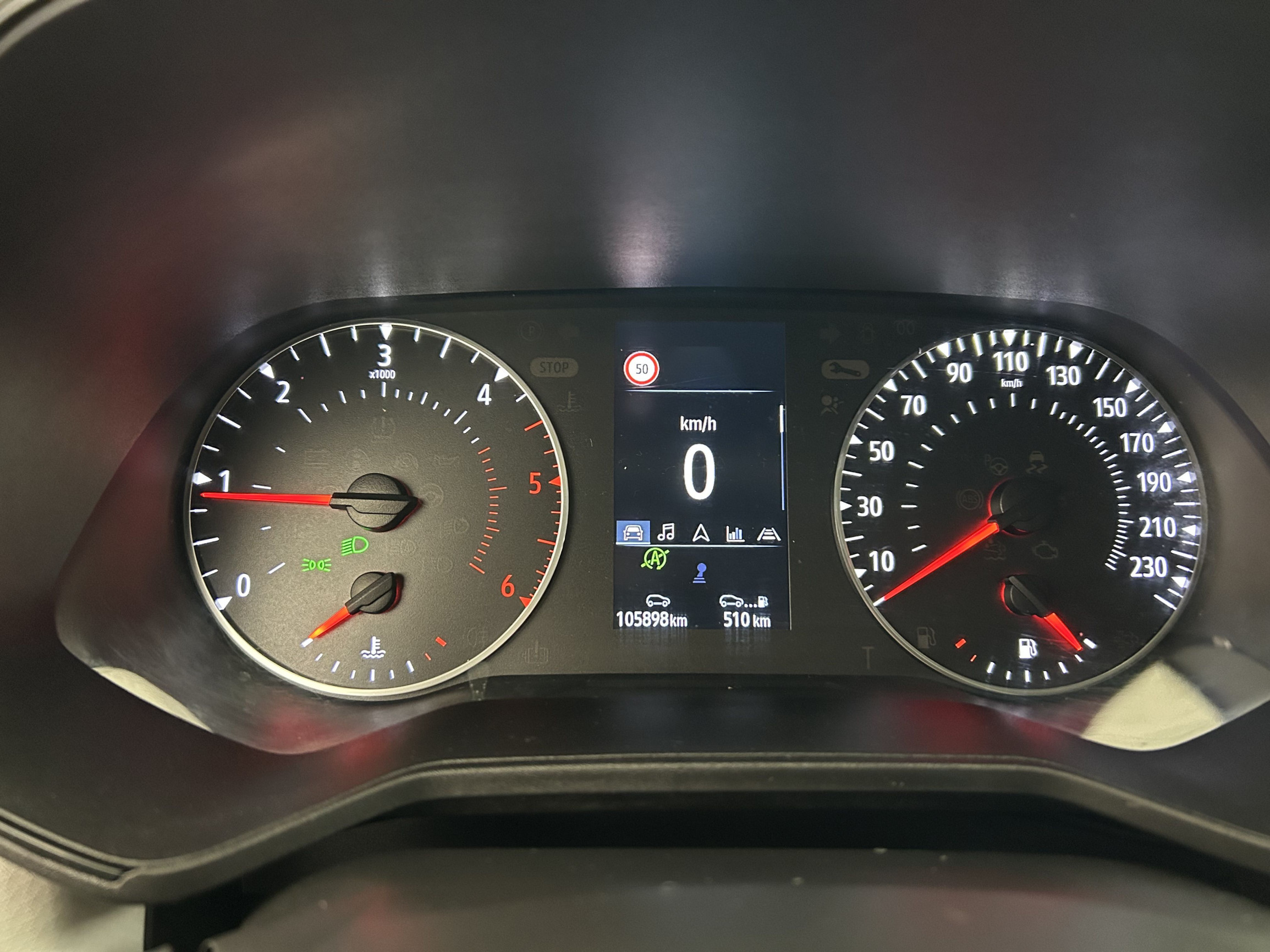 Vente en ligne Renault Clio 5 Clio Blue dCi 100 au prix de 12 990 €