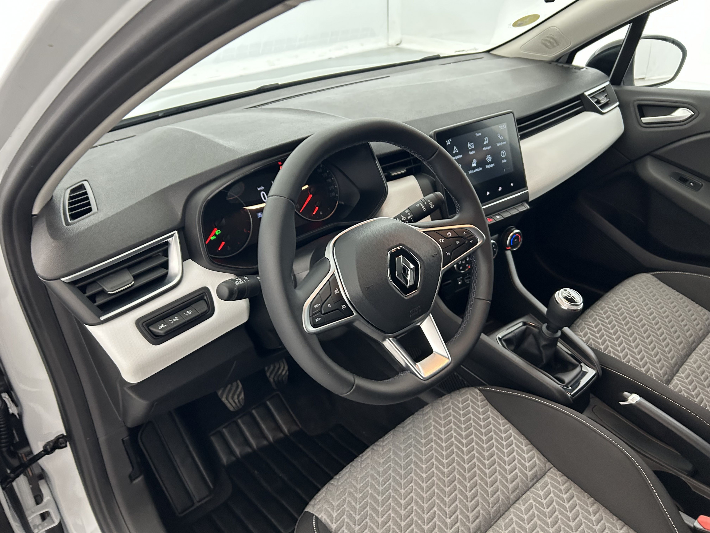 Vente en ligne Renault Clio 5 Clio Blue dCi 100 au prix de 14 990 €