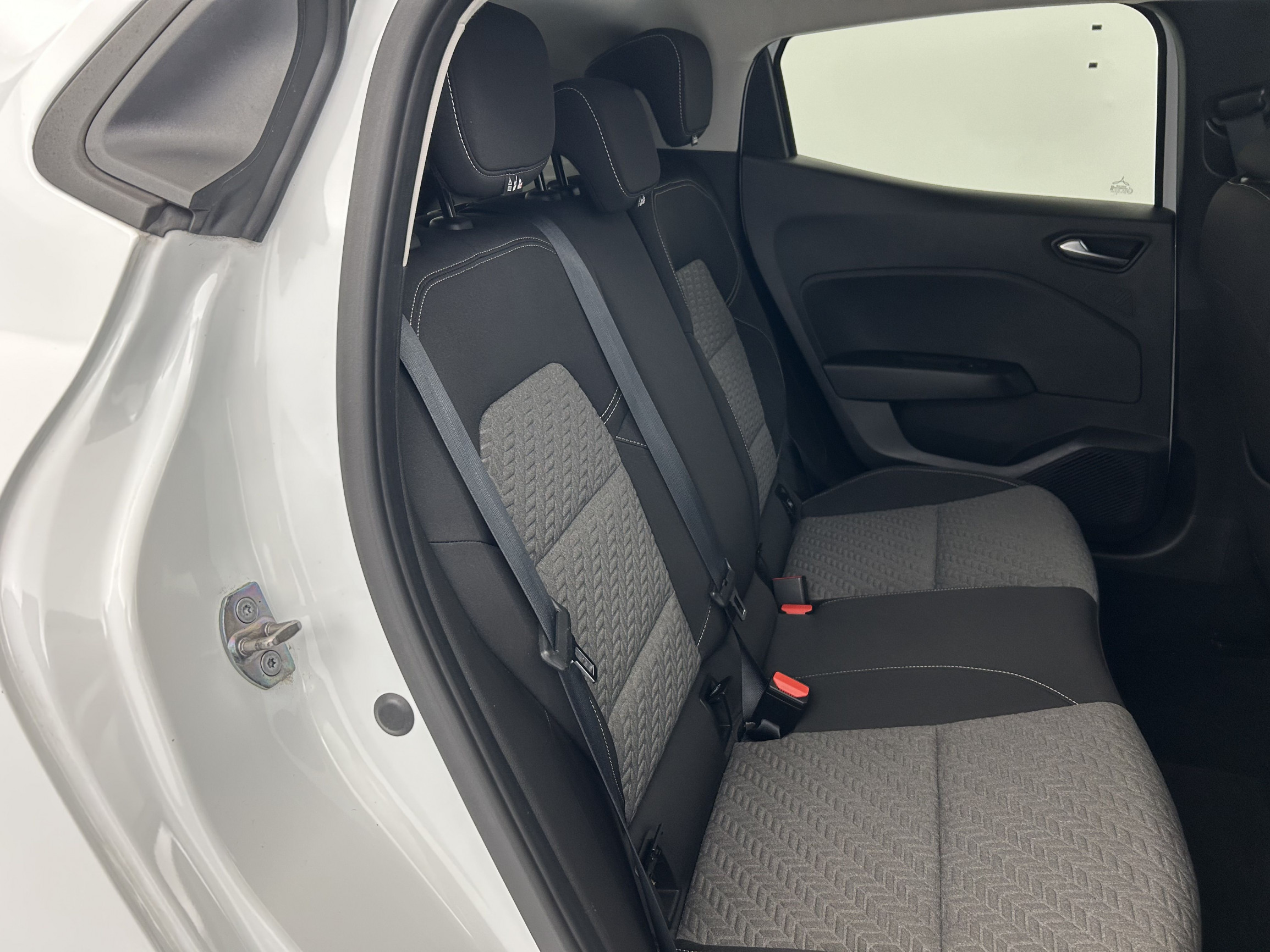 Vente en ligne Renault Clio 5 Clio Blue dCi 100 au prix de 14 290 €