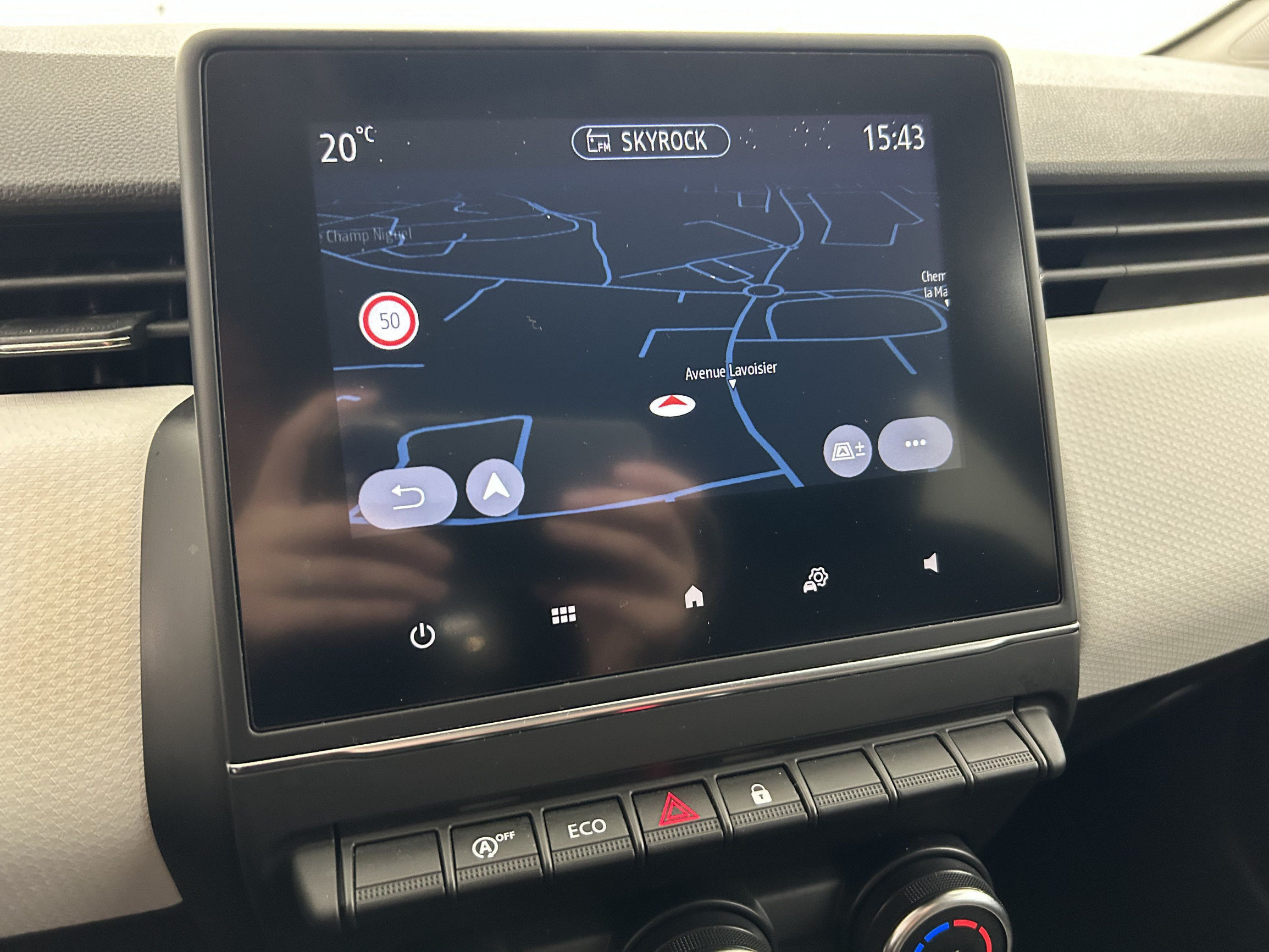 Vente en ligne Renault Clio 5 Clio Blue dCi 100 au prix de 14 290 €