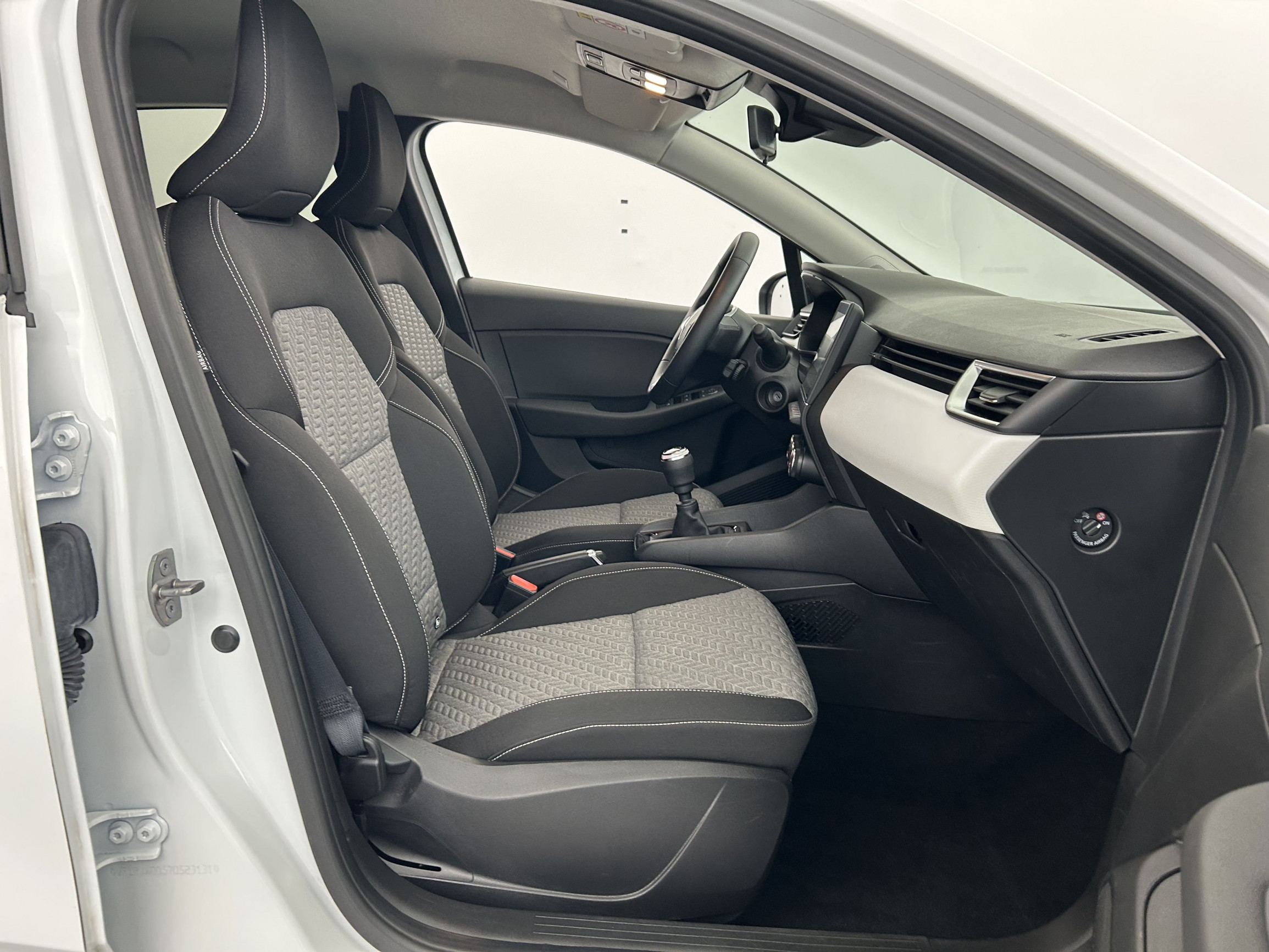 Vente en ligne Renault Clio 5 Clio Blue dCi 100 au prix de 14 290 €