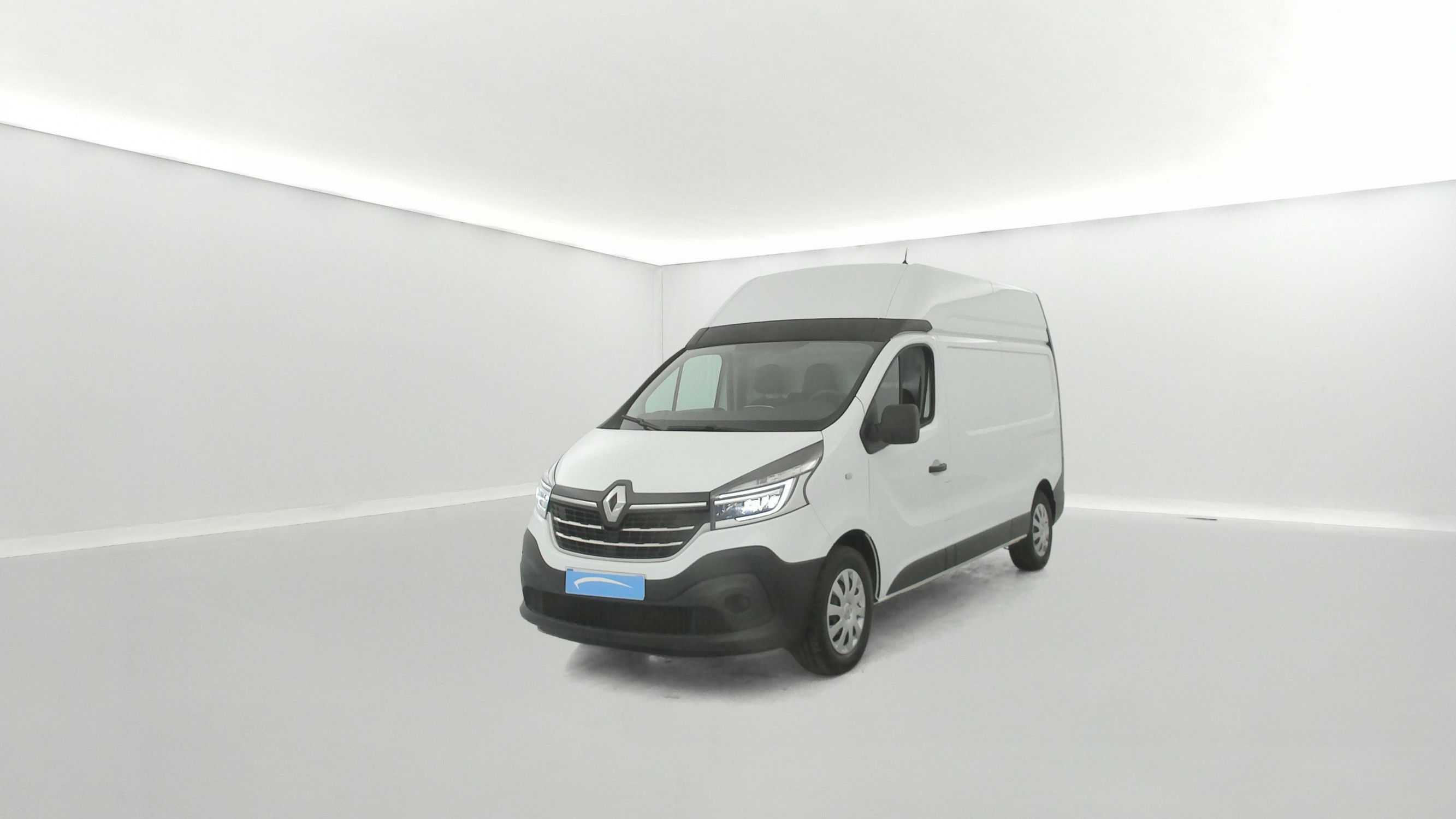 Renault Trafic 3 Fourgon TRAFIC FGN L2H2 1200 KG DCI 145 ENERGY occasion de 2021 en vente à Vannes